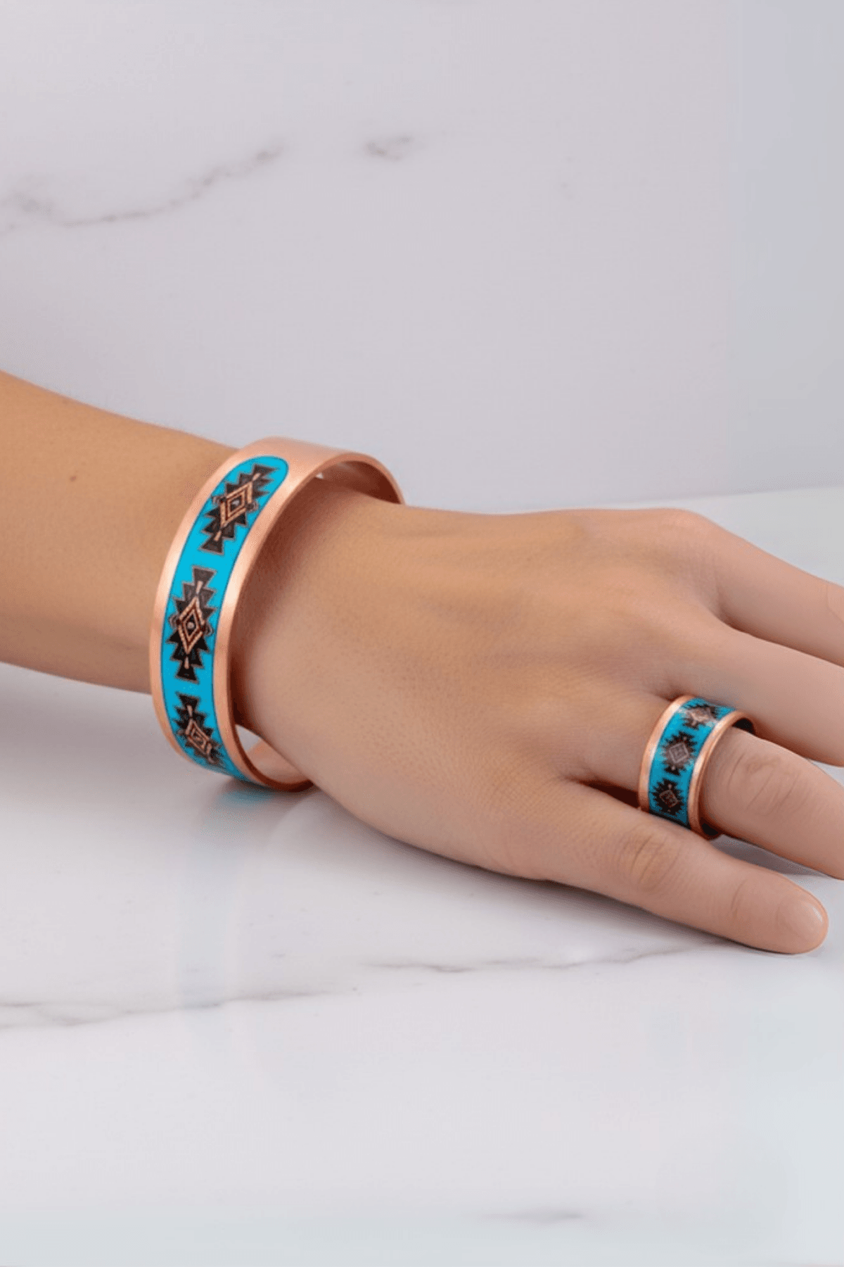 Kadın Bakır Bileklik Yüzük Set - Charmaleon Model Özel Baskı Metal Kutu Ve Kuvars Taşı