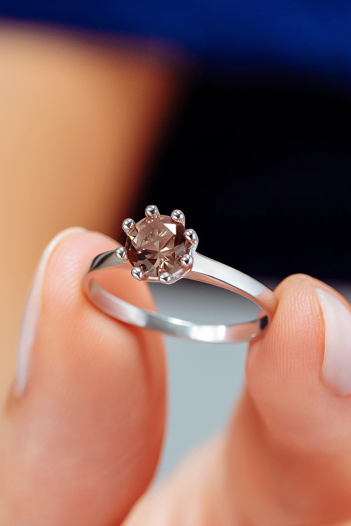 Kadın Gümüş Yüzük - Zultanit Taşlı Tektaş Gümüş Yüzük