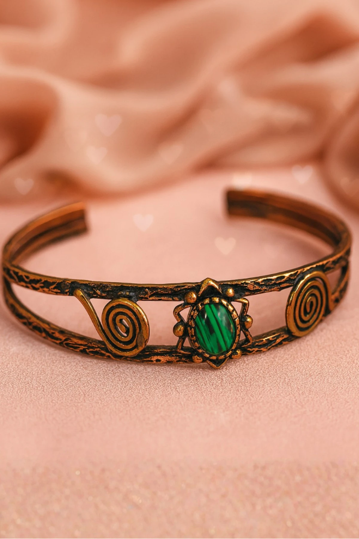 Kadın Bakır Bileklik - Yeşil Malahit (Malakit) Doğal Taşlı Otantik Model El İşçiliği Tasarım Bilezik
