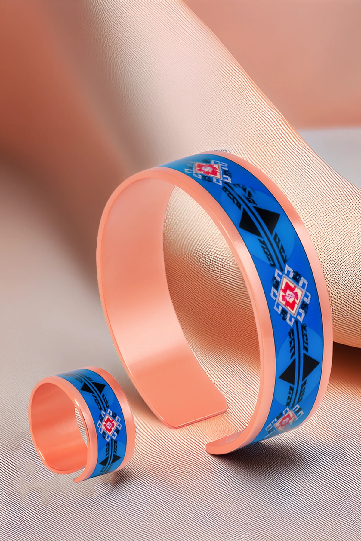 Kadın Bakır Bileklik Yüzük Set - Zaira Model Özel Baskı Metal Kutu Ve Kuvars Taşı