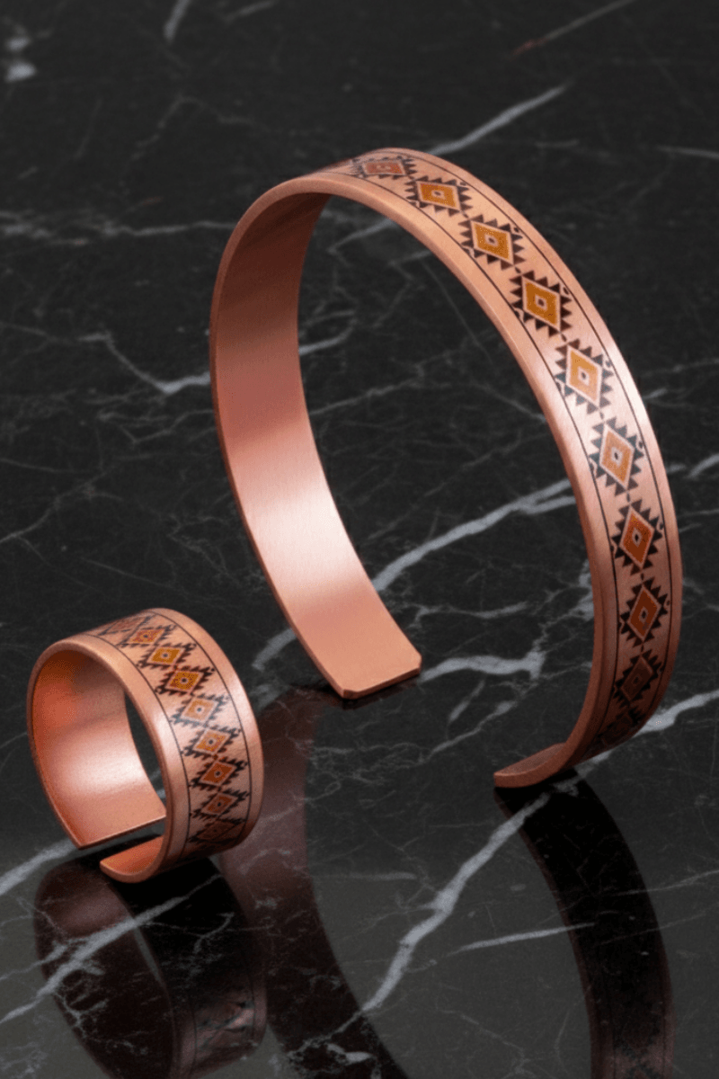 Kadın Bakır Bileklik Yüzük Set - Lenka Model Özel Baskı Metal Kutu Ve Kuvars Taşı