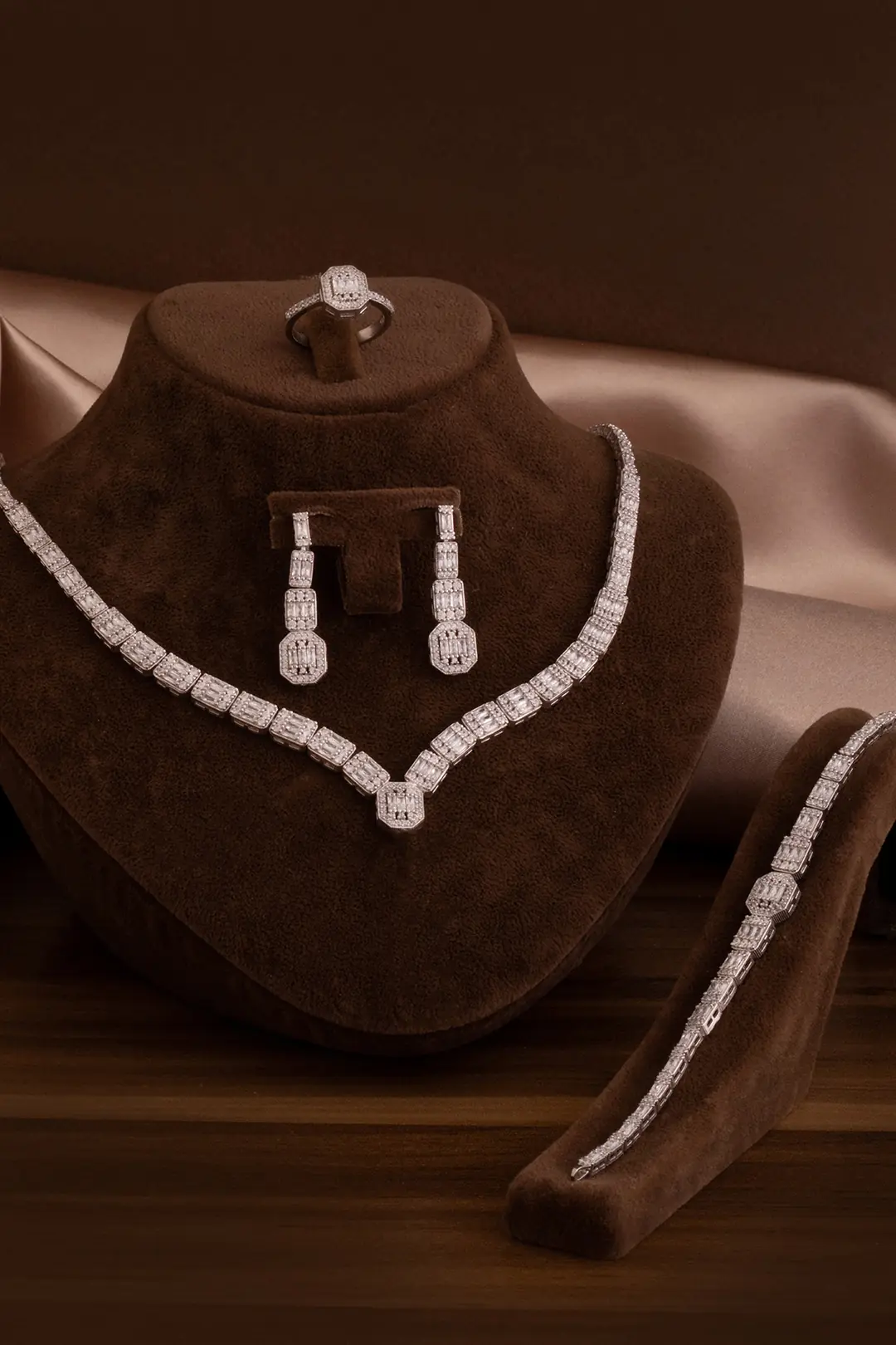 Women's Silver Jewelry Set Berlin Baguette Stone-set Necklace, Bracelet, Ring, Earrings Tam Set