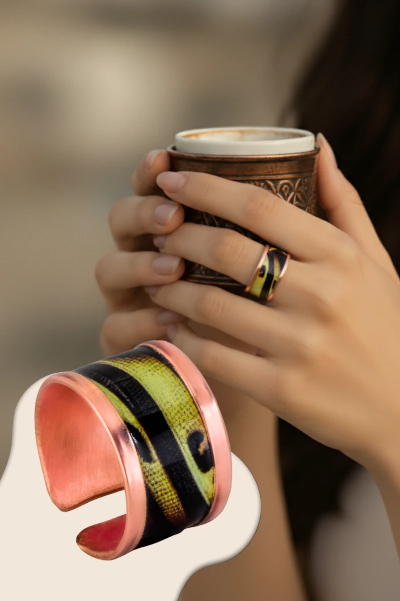 Kadın Bakır Bileklik Yüzük Set- Sofia Model Özel Baskı Metal Kutu Ve Kuvars Taşı