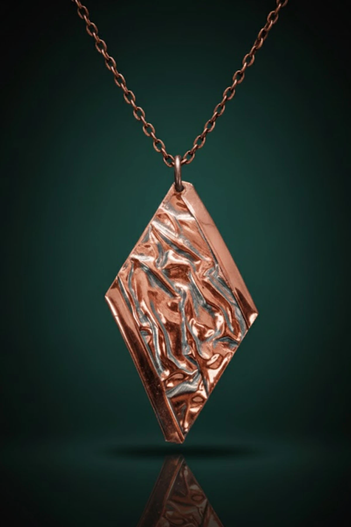 Kadın Bakır Kolye - Bej Sonbahar Işıltısı Model Bakır Kadın Kolye