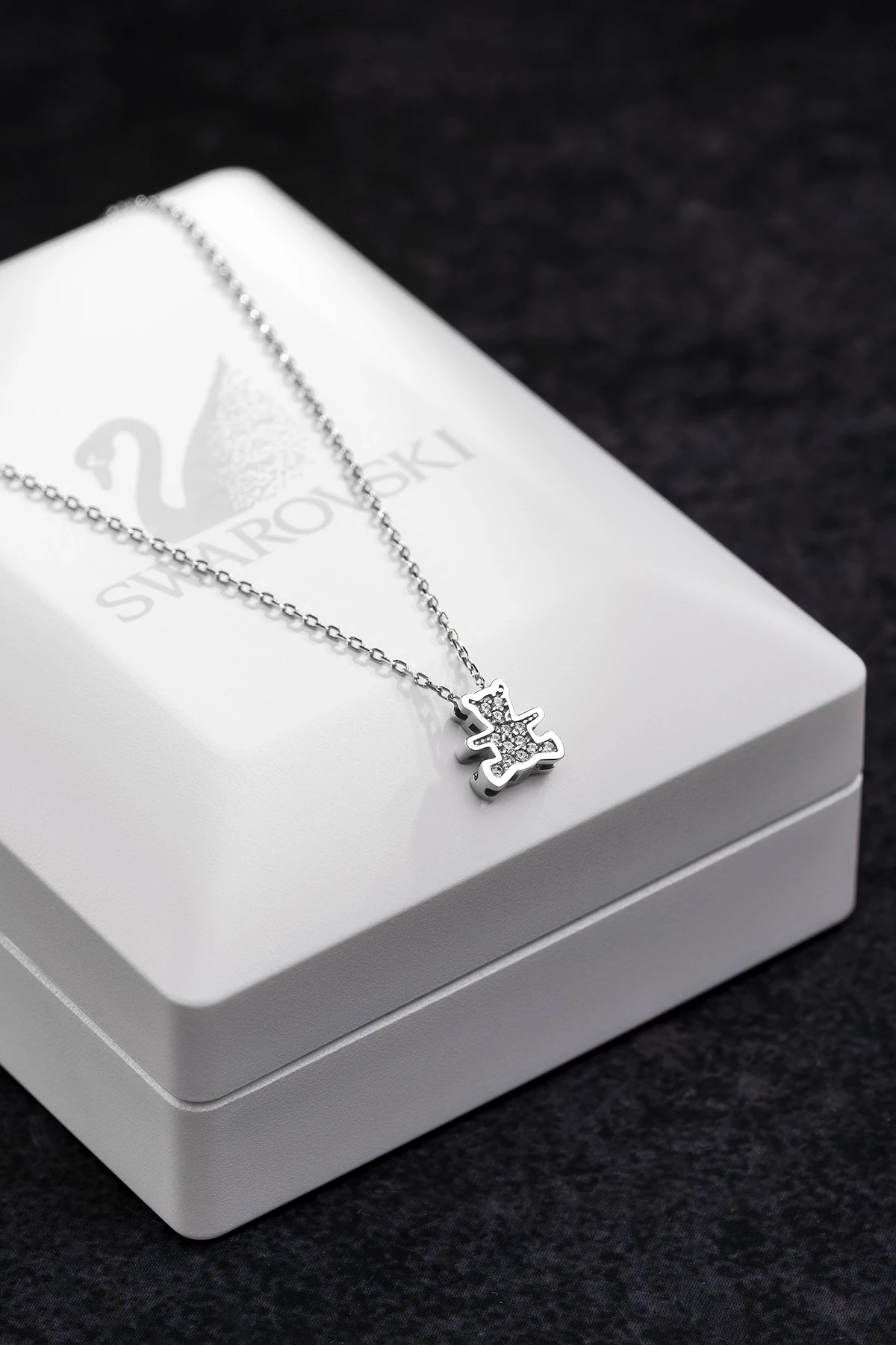 Kadın Gümüş Kolye - Swarovski Taşlı Zirconia Ayıcık Motifli Kadın Kolye