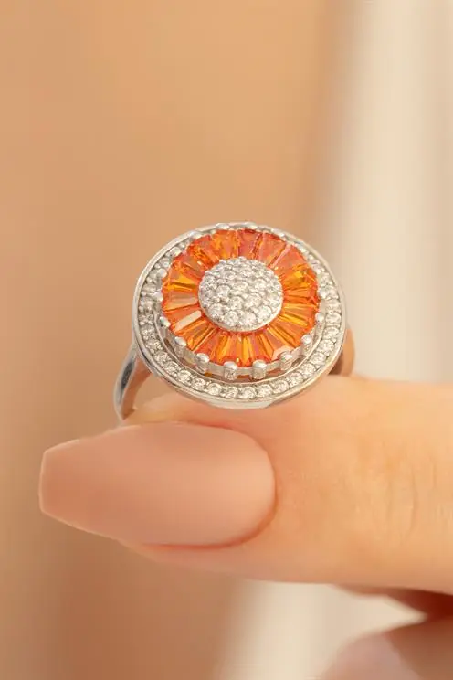 Women's Silver Ring Women's Döner Başlı Silver Ring