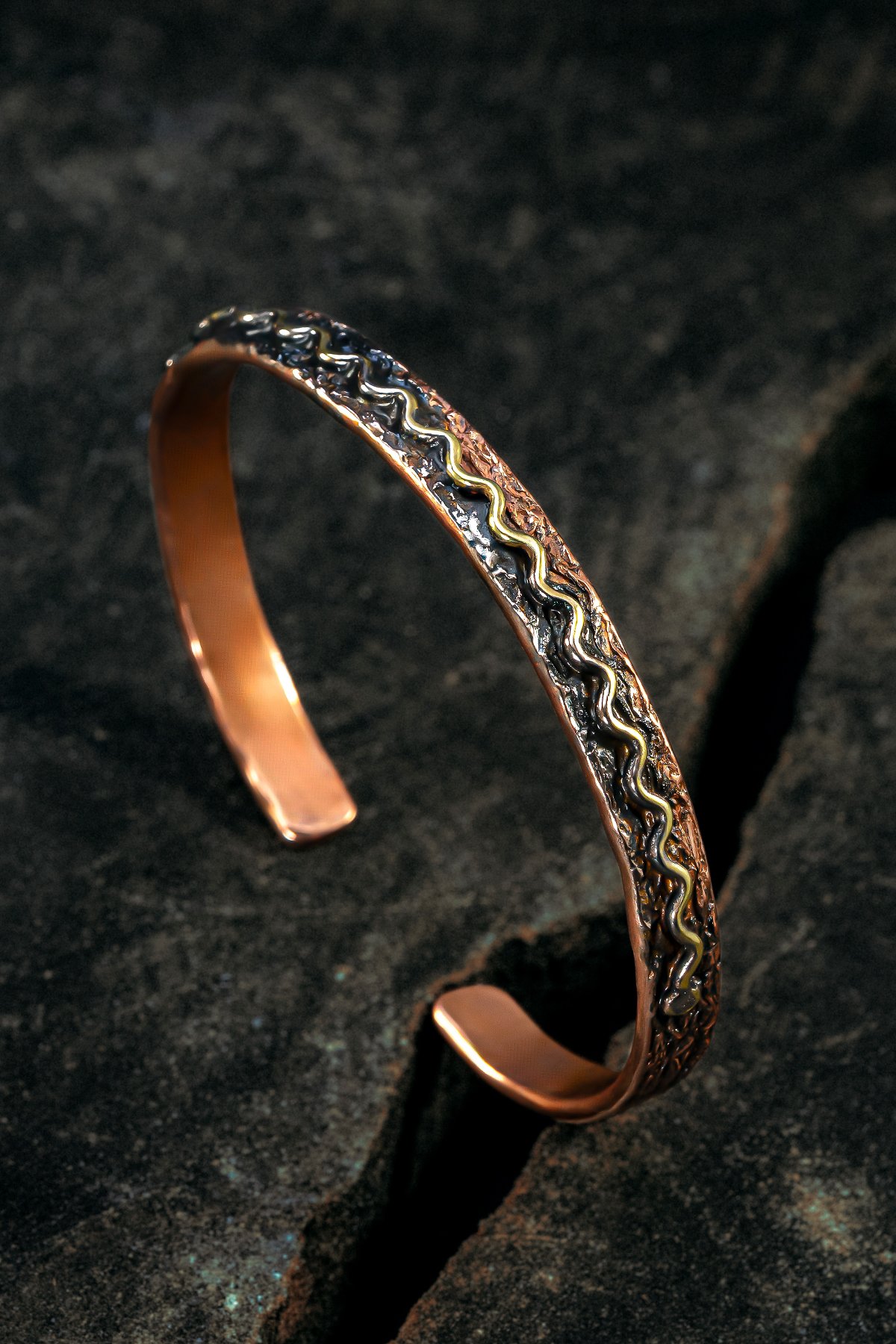 Copper Wave Bakır Kelepçe Bilezik Erkek Kadın Kuvars Taşı ve Metal Kutulu
