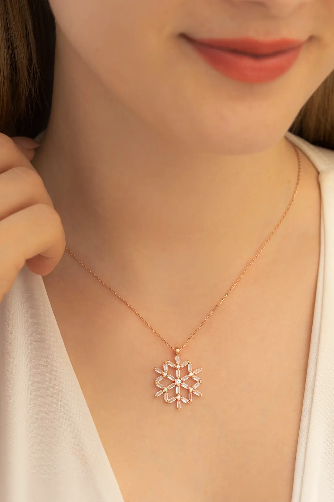 Women's Silver Necklace Women's Rose Color Baguette Stone-set Snow Flake Silver Necklace