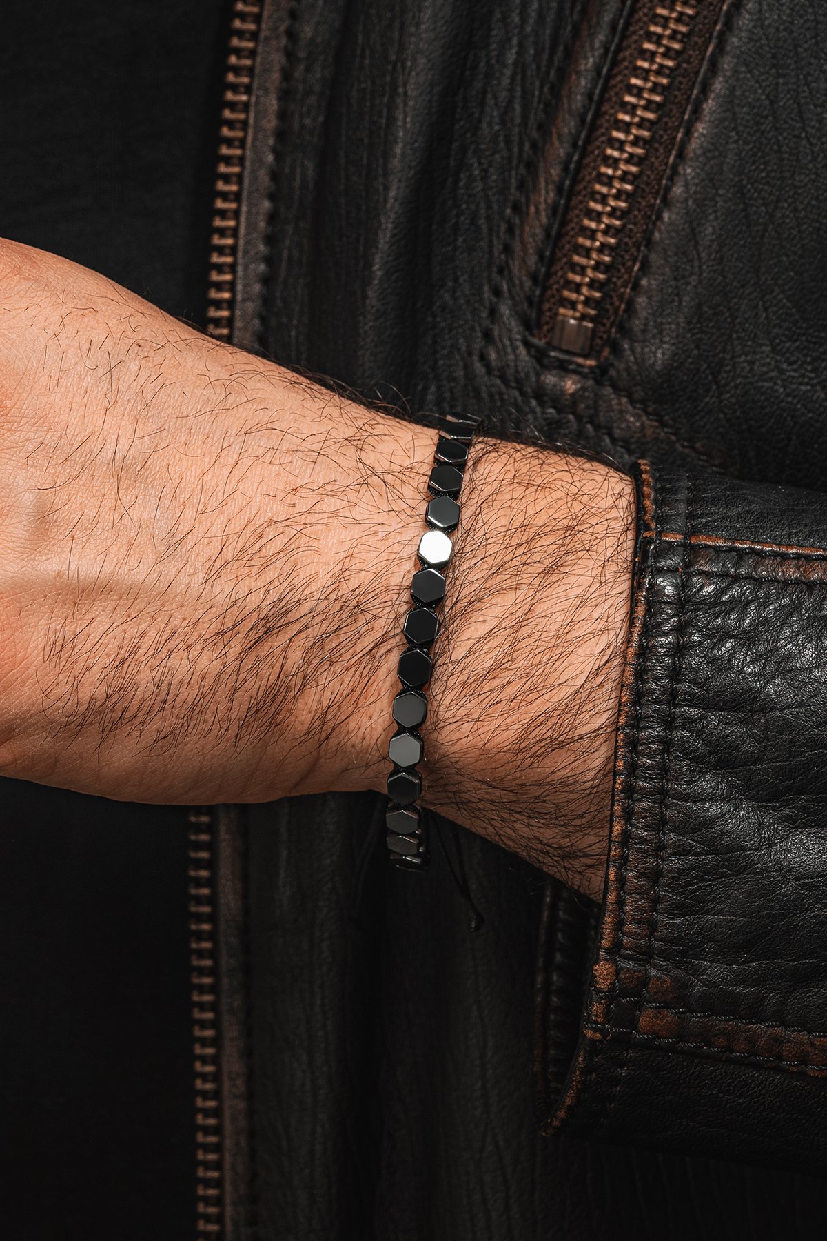 Erkek Kadın Doğal Taş Bileklik - Siyah Hematit Doğal Taşlı Makrome Model 2 Unisex Bileklik