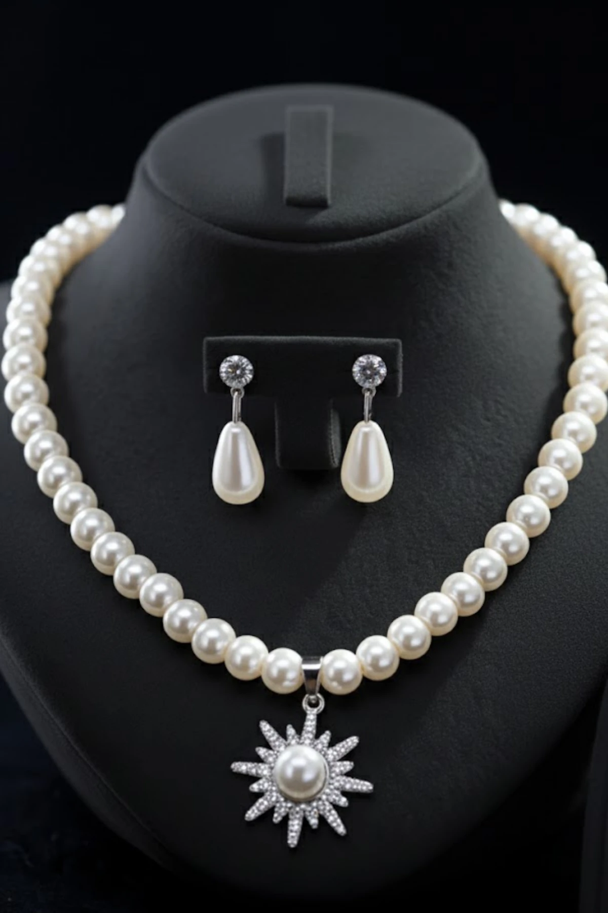 Kadın İnci Kolye Küpe Set - Solara Model Çiçek Motifli Kadın İnci Set