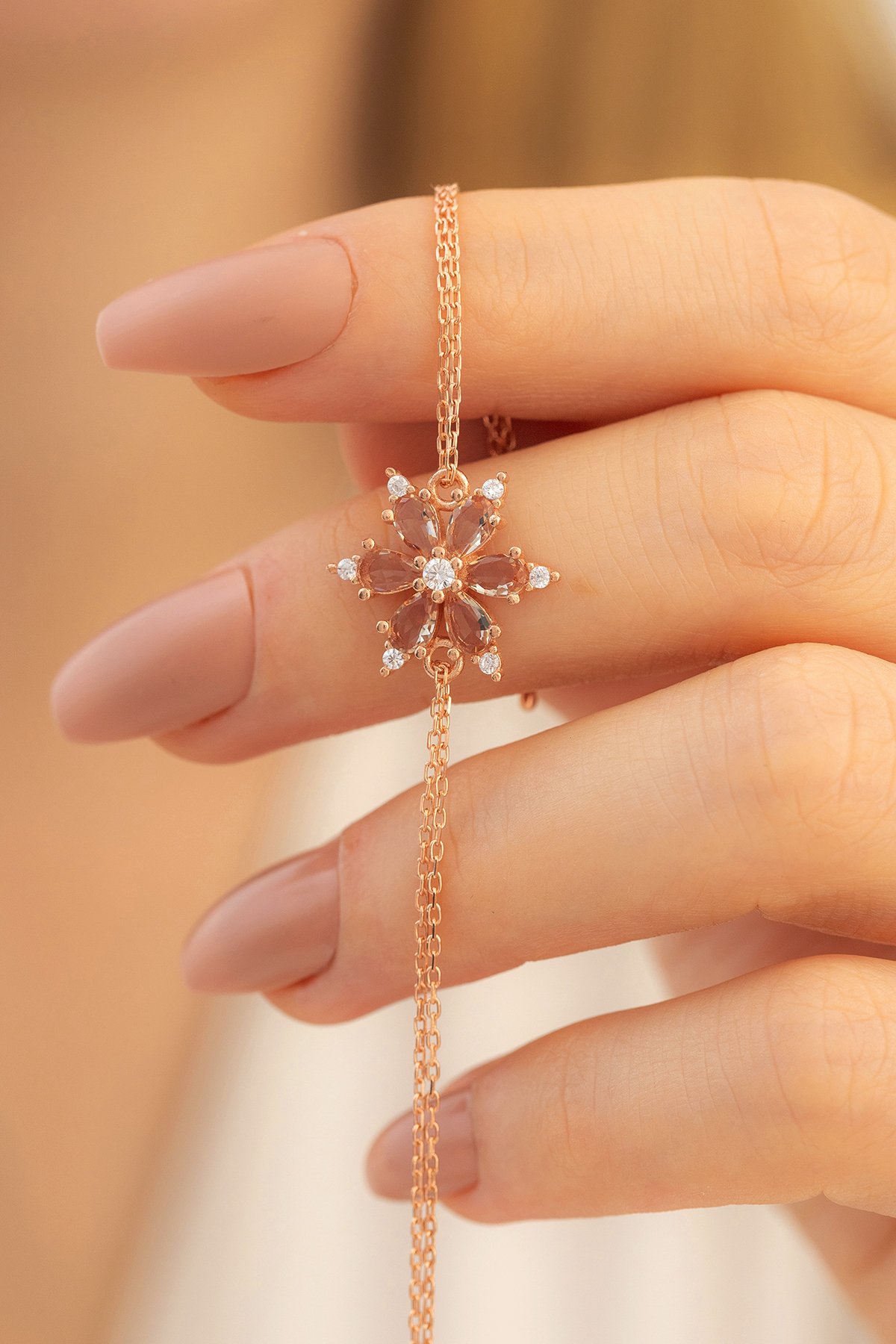 Kahverengi Taşlı Çiçek Model Rose Kadın Gümüş Bileklik
