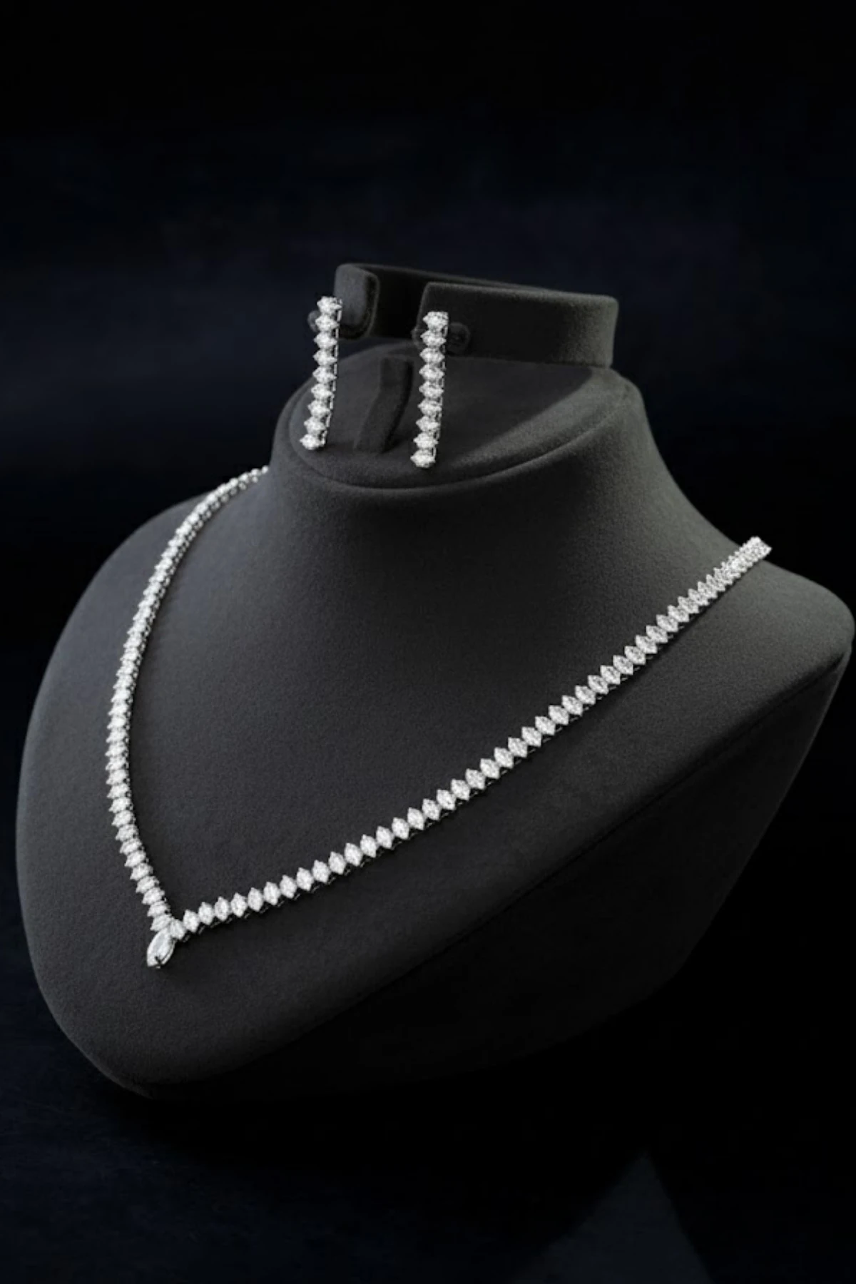 Kadın Bijuteri Kolye Küpe Set - Elena Model Zirkon Taşlı Zarif Su Yolu Set