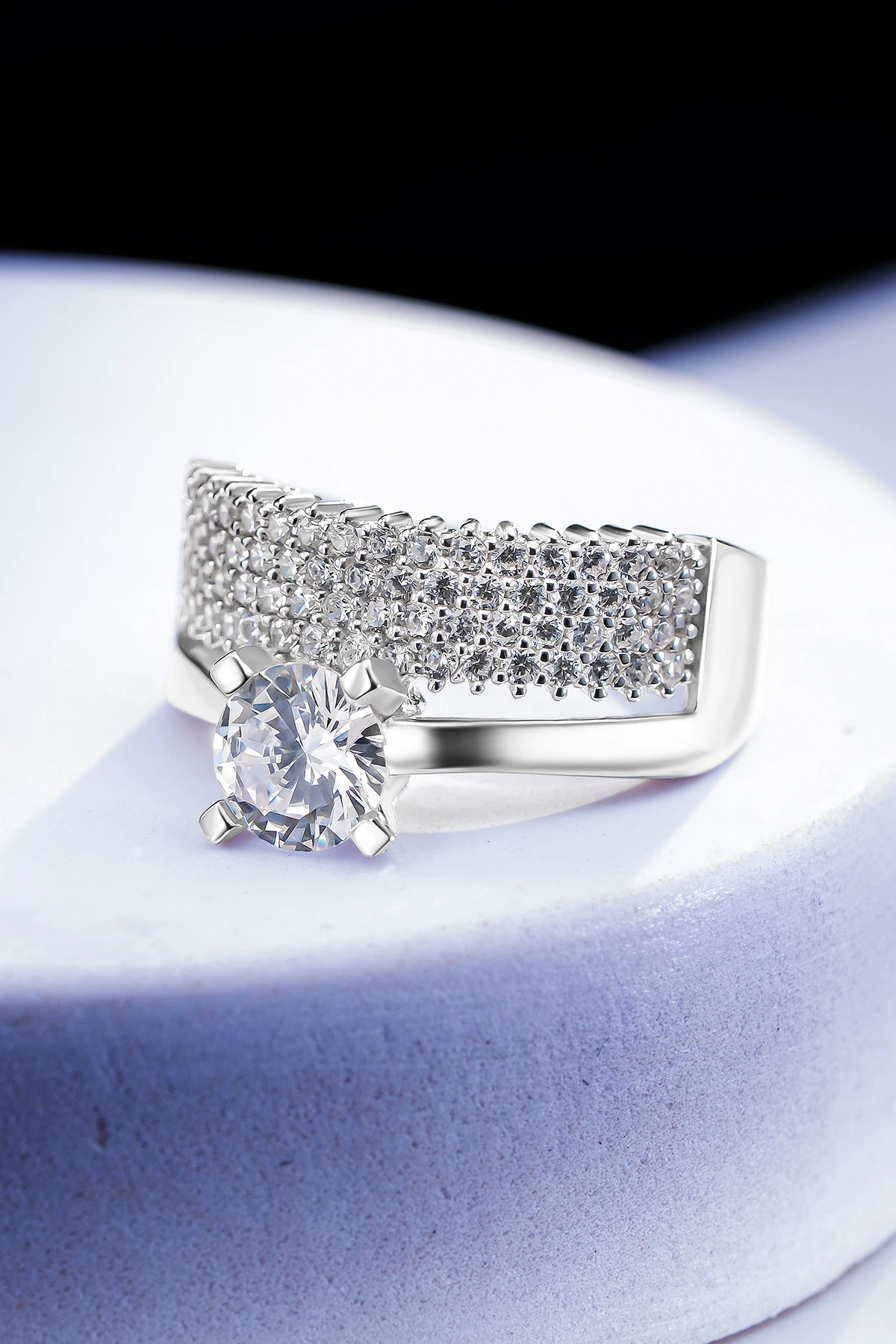 Kadın Gümüş Yüzük - Dört Sıra Tektaş Zirkon Taşlı Kombin Kadın Gümüş Yüzük