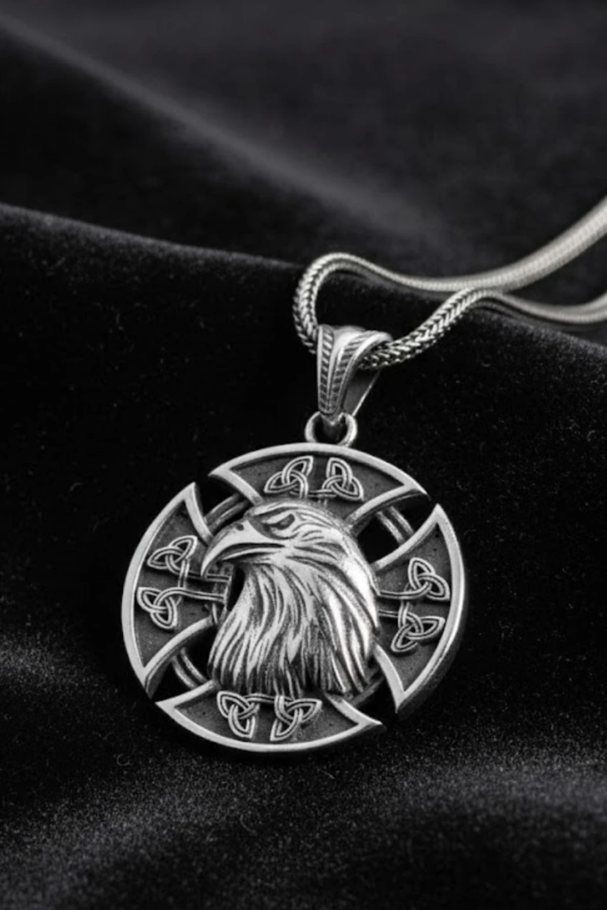 Erkek Gümüş Kolye - 925 Ayar Kabartmalı Kartal Kafası Motifli Tilki Kuyruğu Zincirli Erkek Kolye