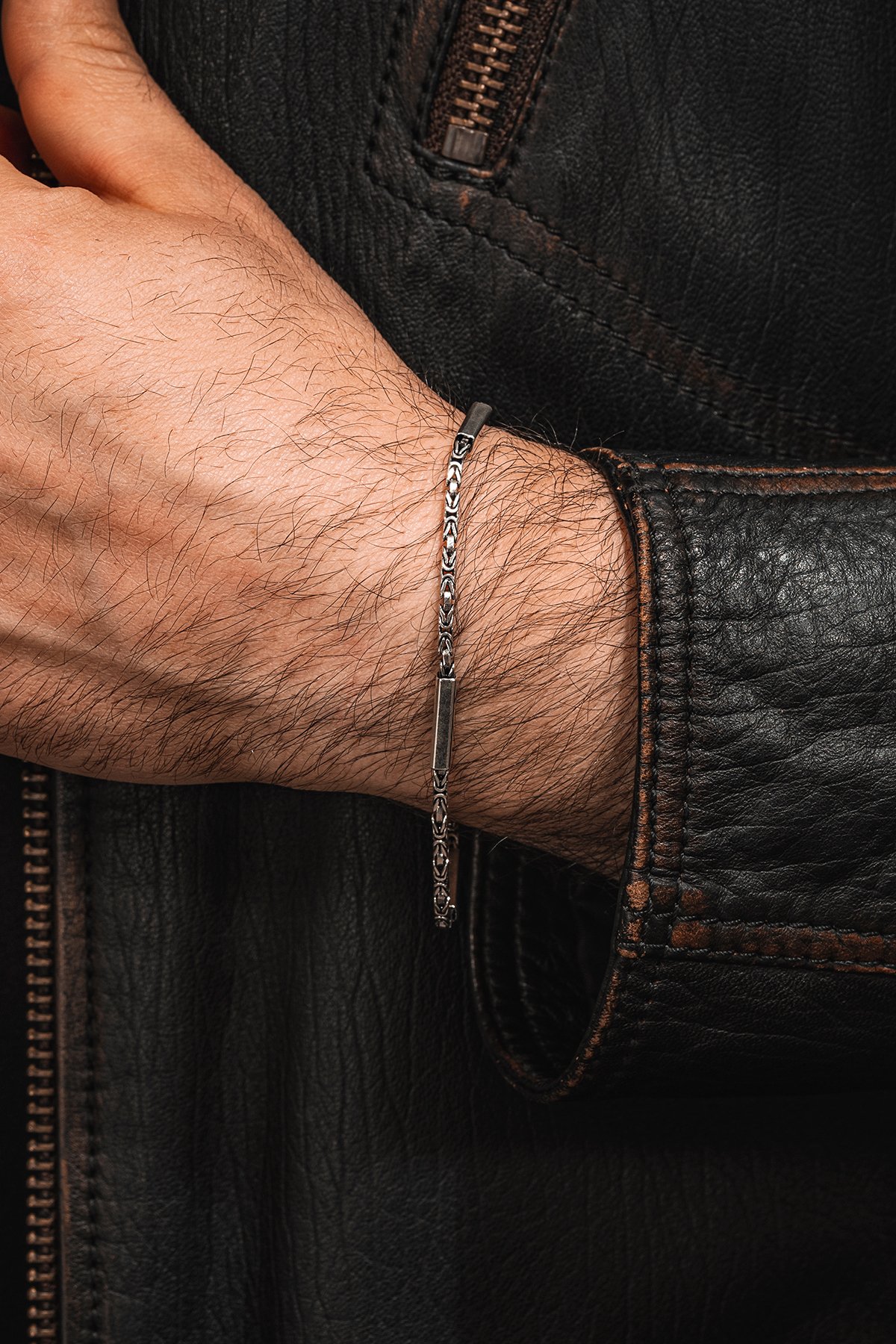Kare Parçalı Erkek Kral Gümüş Bileklik Künye 2,8mm Orta Kalınlıkta