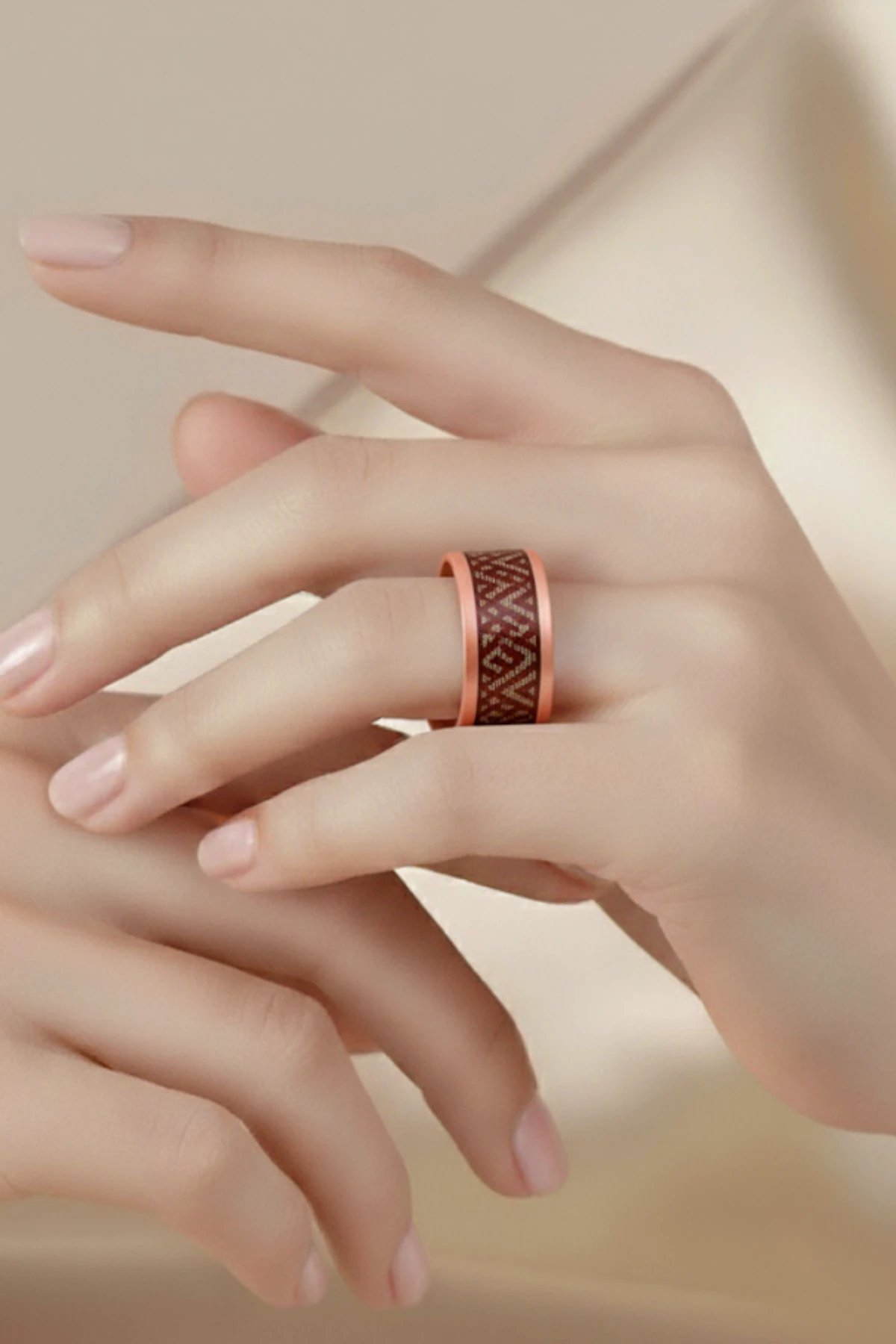 Kadın Bakır Bileklik Yüzük Set - Stella Model Özel Baskı Metal Kutu Ve Kuvars Taşı