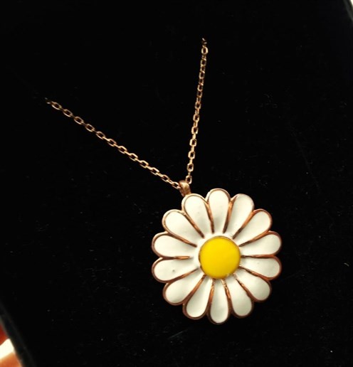 Papatya Modeli Beyaz Sarı Mineli Rose(Bakır rengi) Bayan Gümüş Kolye