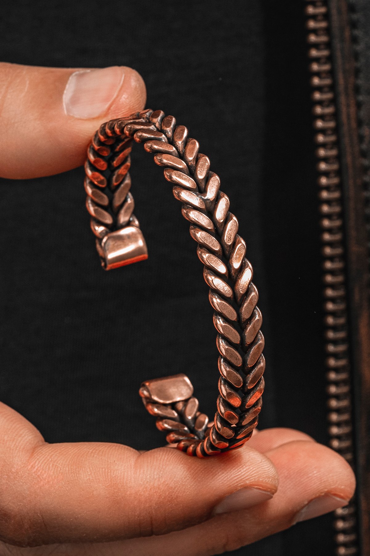 Copper Vena Model Bakır Kelepçe Bilezik Erkek Kadın Kuvars Taşı ve Metal Kutulu