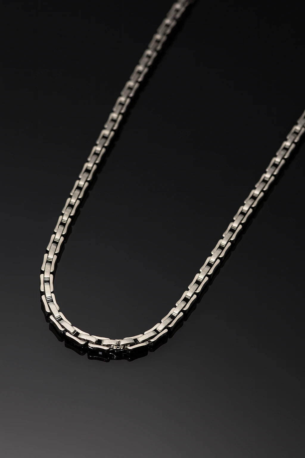 Erkek Çelik Kolye - Kavisli Kare Kral Zincir Model Erkek Kolye Parlak Görünümlü Tasarım