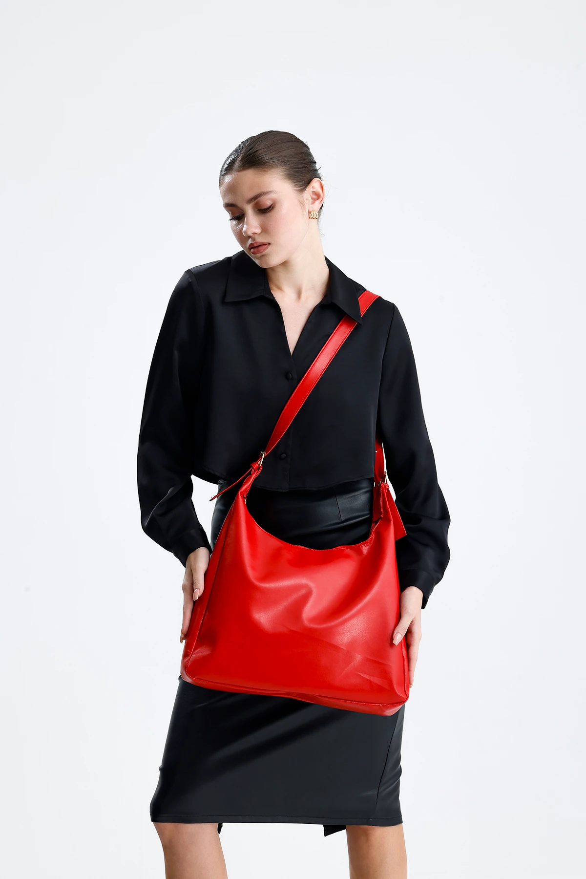 Luvin Salaş Kadın Omuz, Kol ve El Çantası - Kırmızı