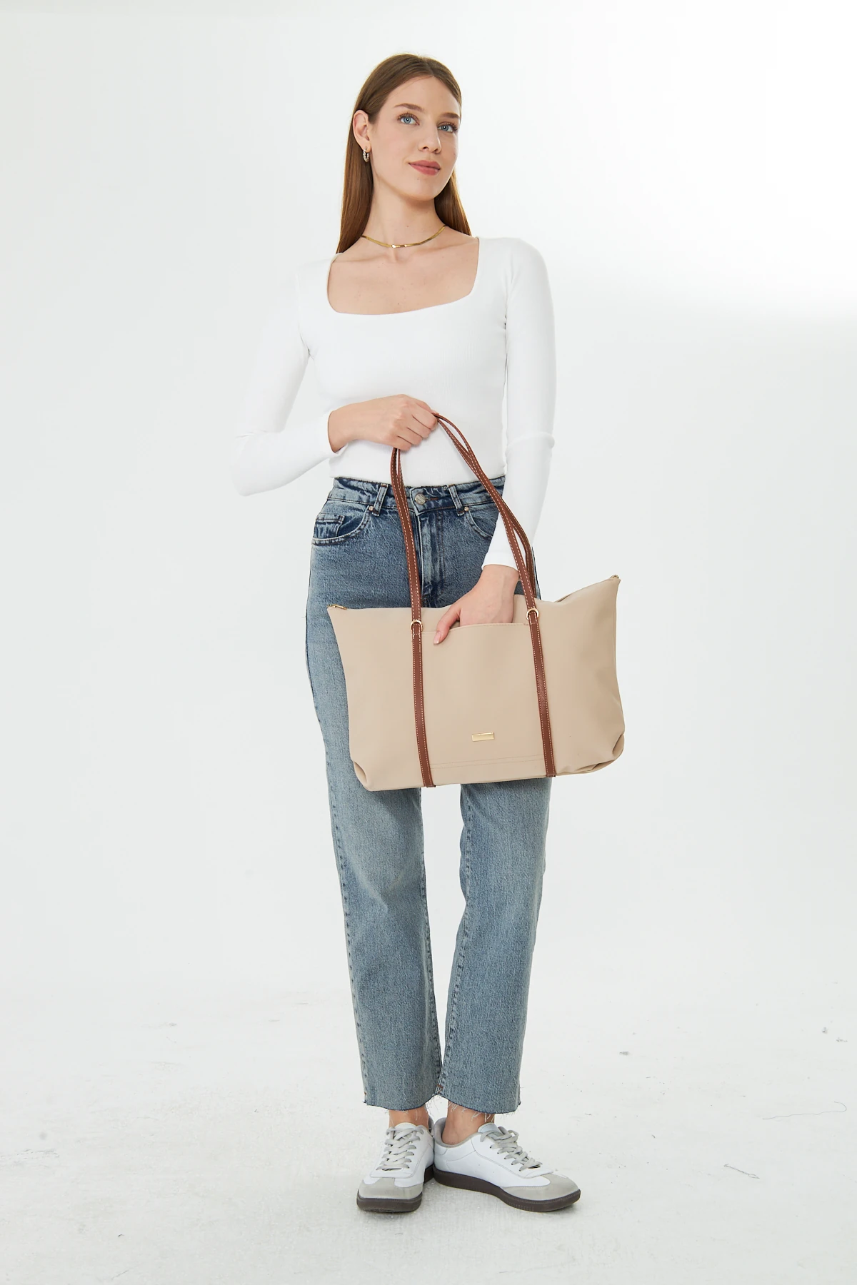 Isola Büyük Boy Şeritli Kadın Omuz, Kol ve El Çantası - Bej