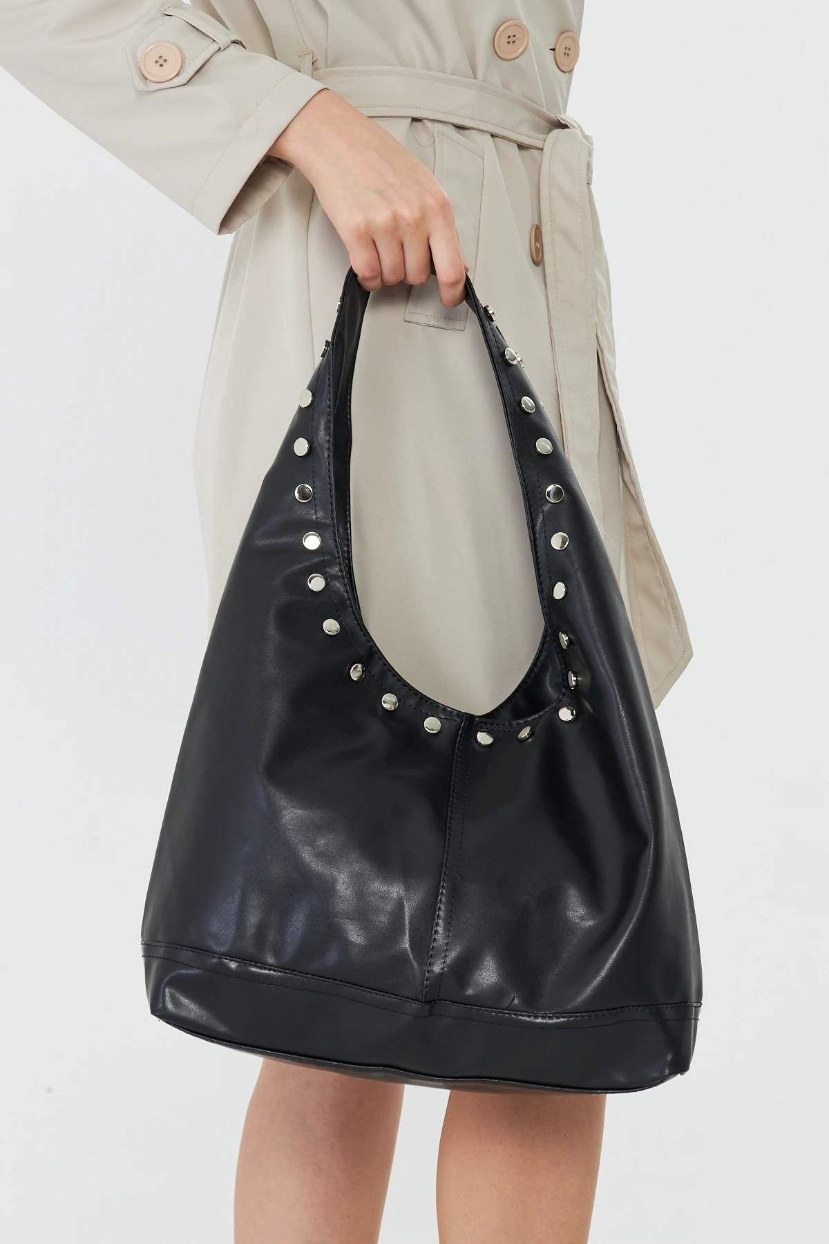 Siena Geniş Salaş Zımbalı Kadın Omuz, Kol ve El Çantası - Siyah