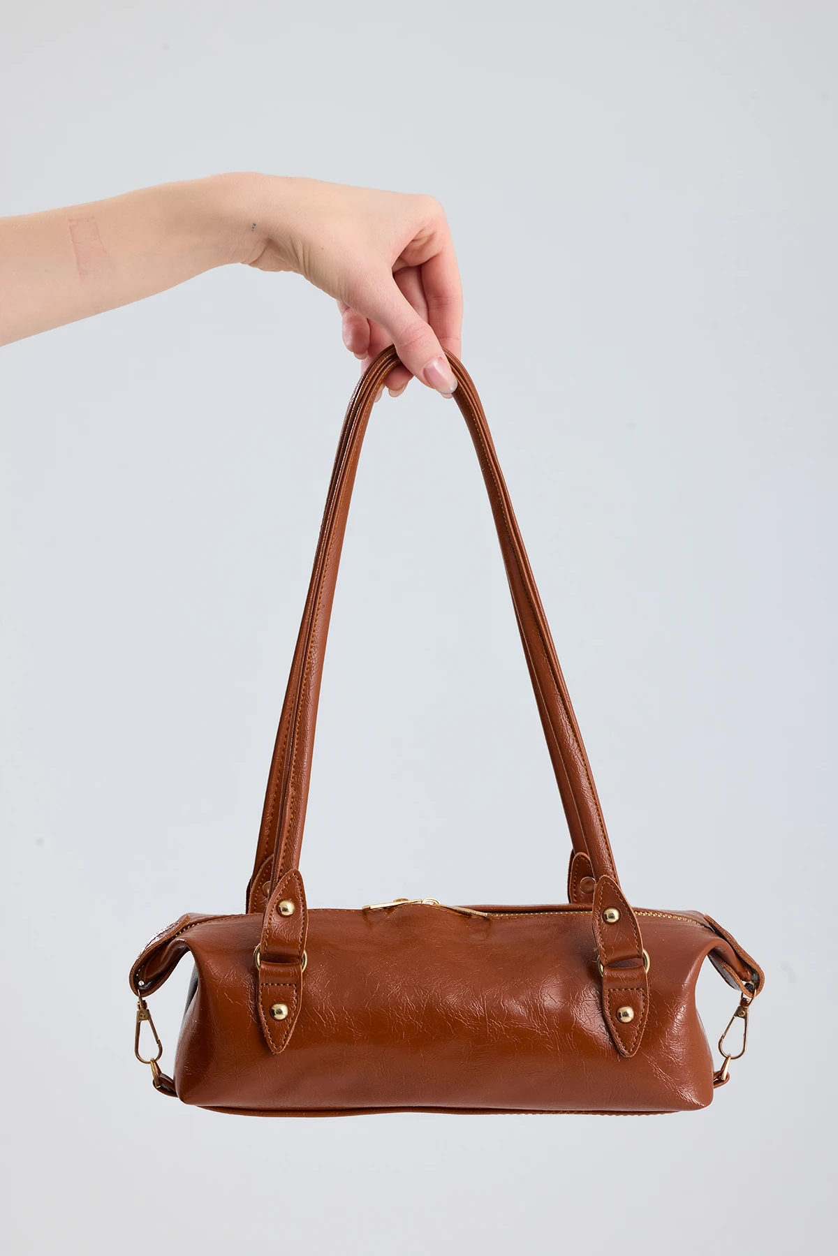 Olivra Toka Detaylı Mini Kadın Omuz, Kol ve El Çantası - Taba