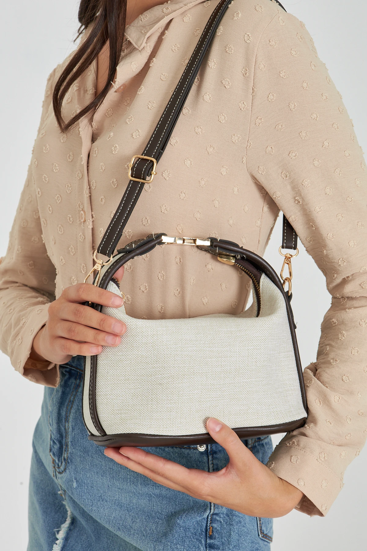 Ravella Kanvas Metal Tokalı Kadın El, Kol ve Omuz Çantası - Kahverengi