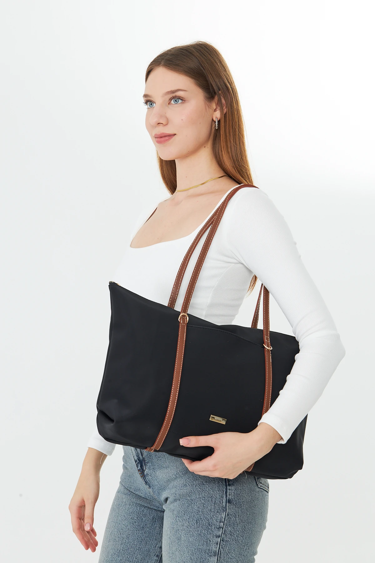 Isola Büyük Boy Şeritli Kadın Omuz, Kol ve El Çantası - Siyah