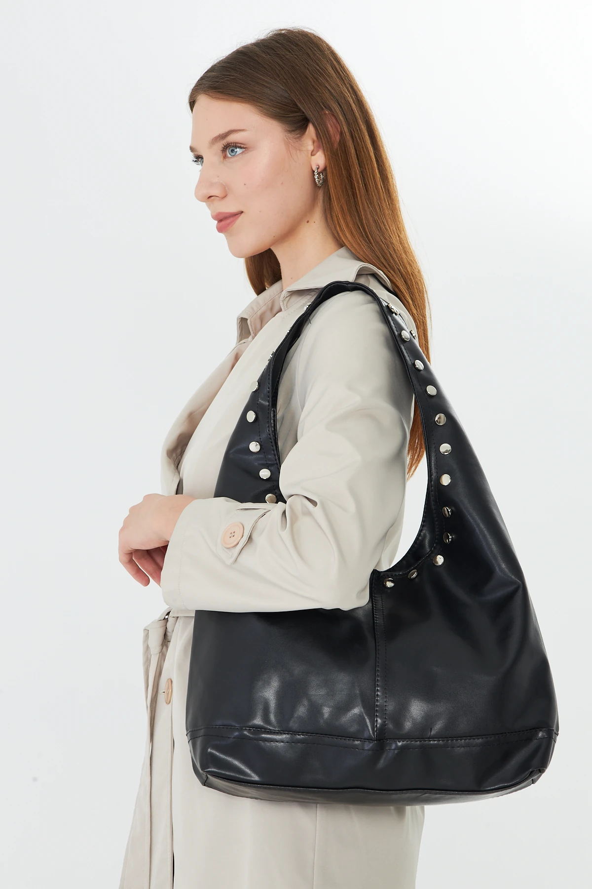 Siena Geniş Salaş Zımbalı Kadın Omuz, Kol ve El Çantası - Siyah