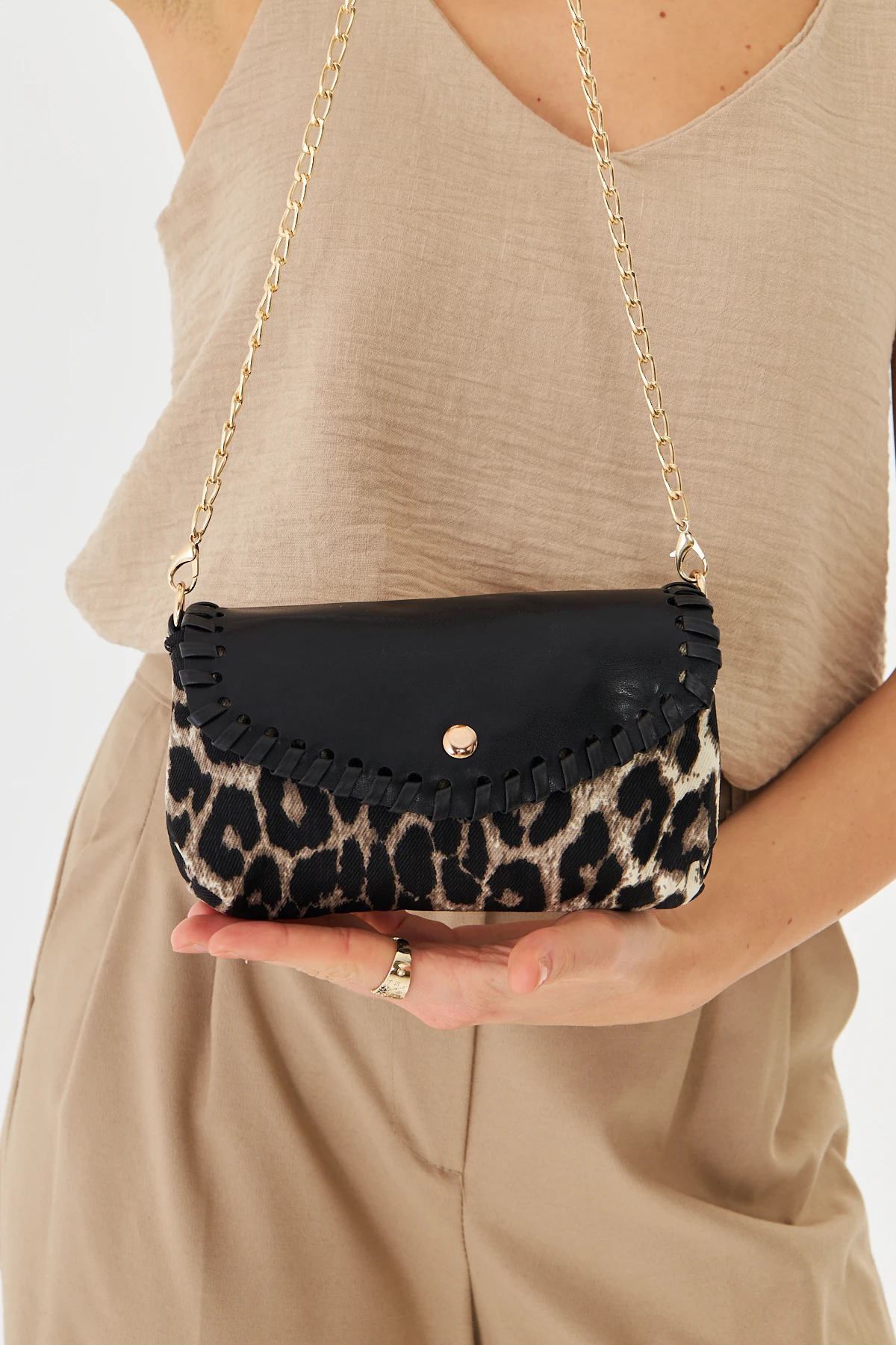 Allegra Zincirli Günlük Mini Kadın Omuz, Kol ve El Çantası - Leopar