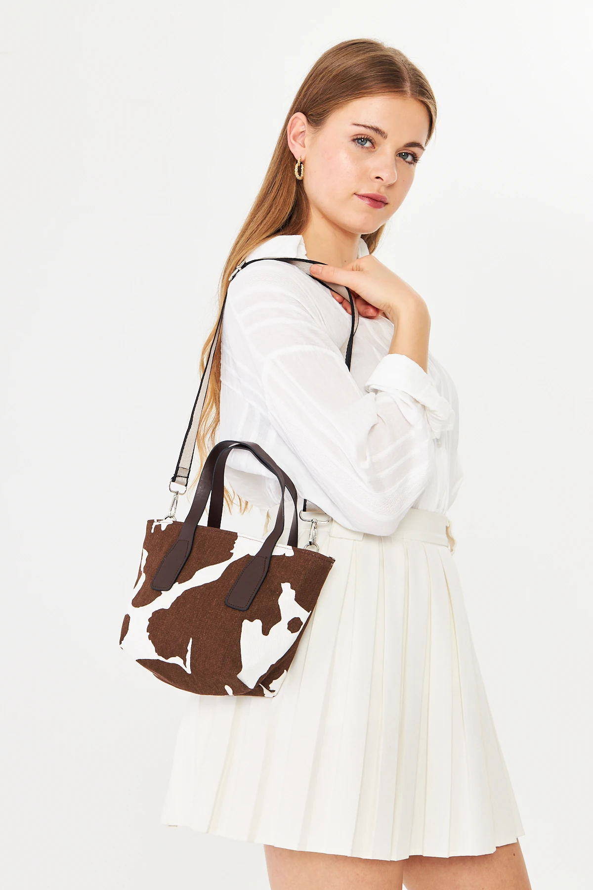 Besti Uzun Askılı Çapraz Çanta - Cow Print Brown