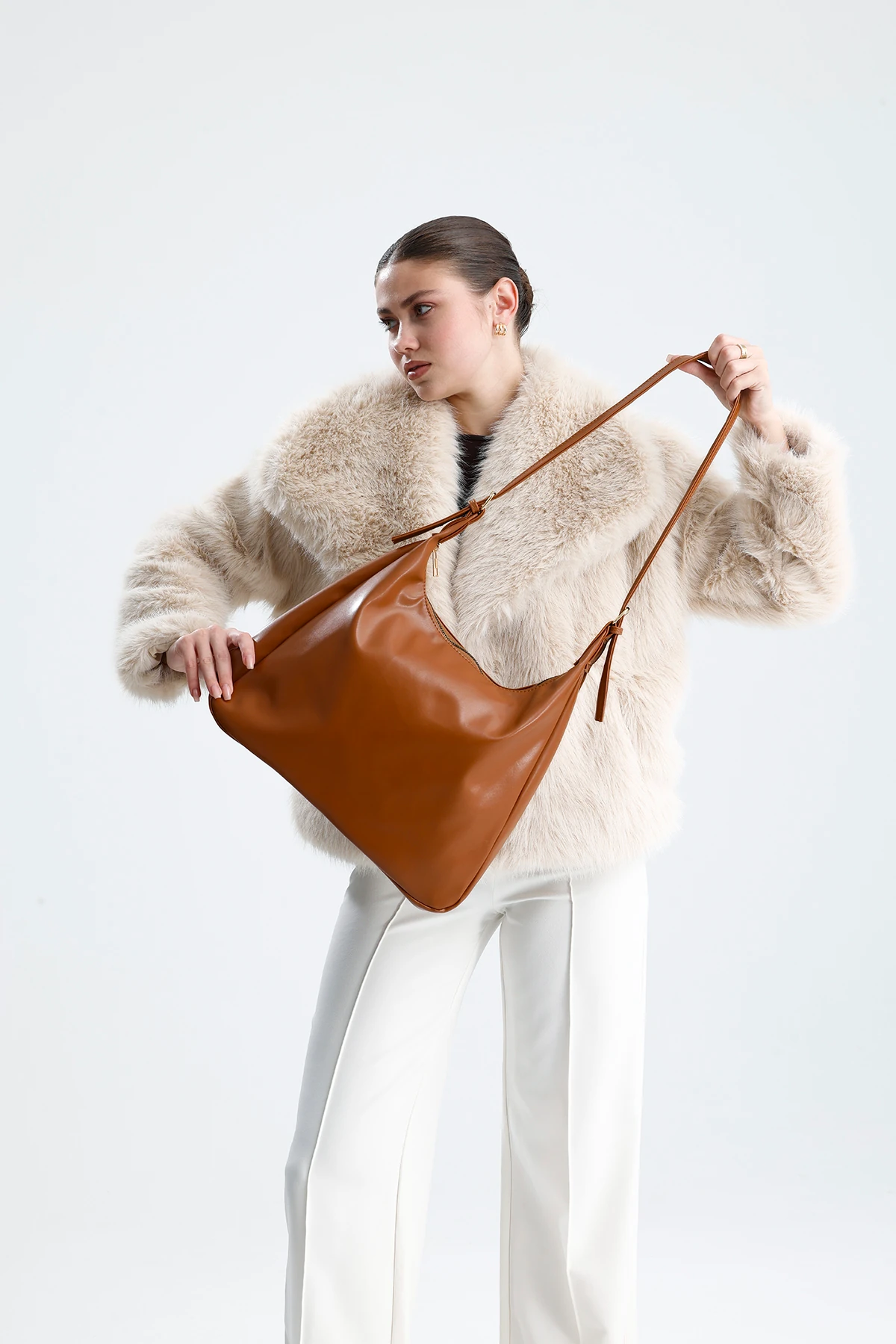 Luvin Salaş Kadın Omuz, Kol ve El Çantası - Taba