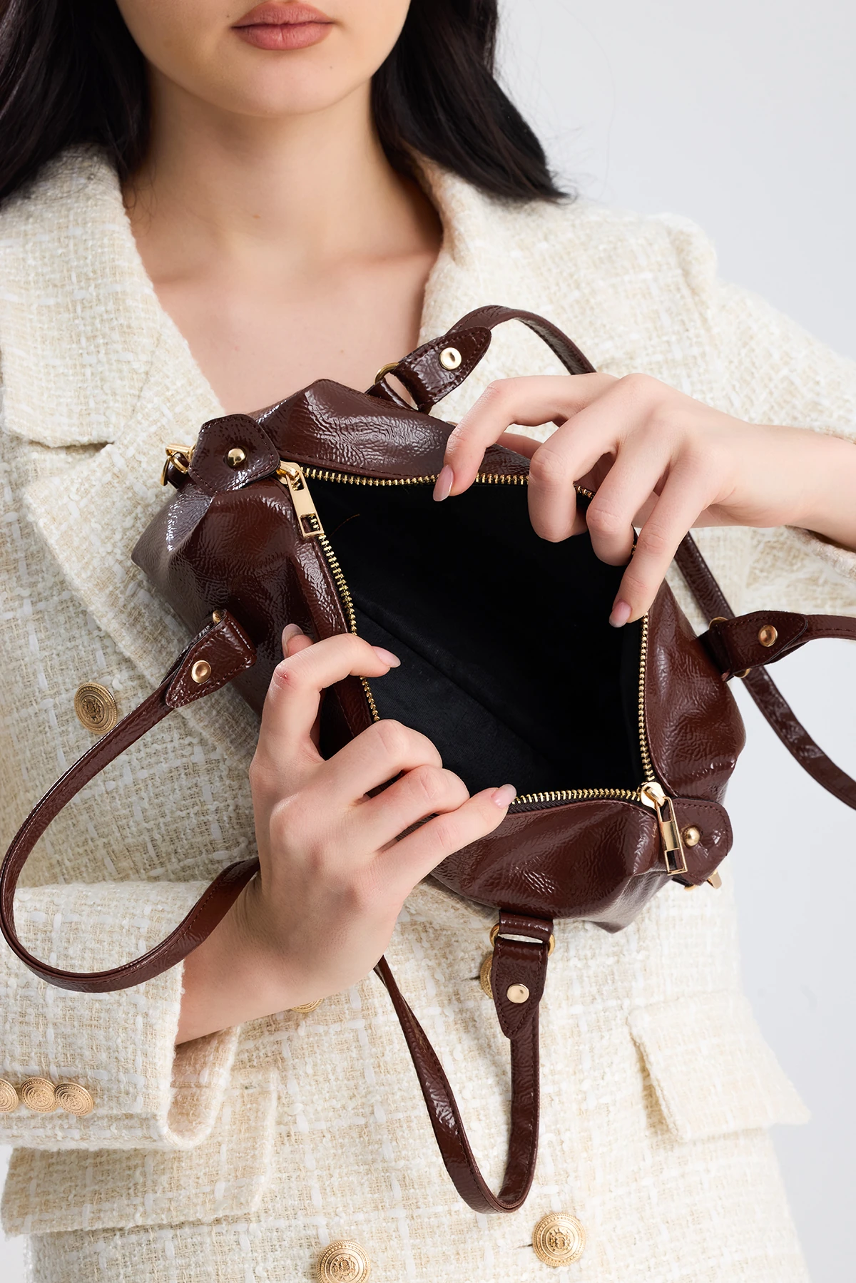 Olivra Toka Detaylı Mini Kadın Omuz, Kol ve El Çantası - Kahverengi