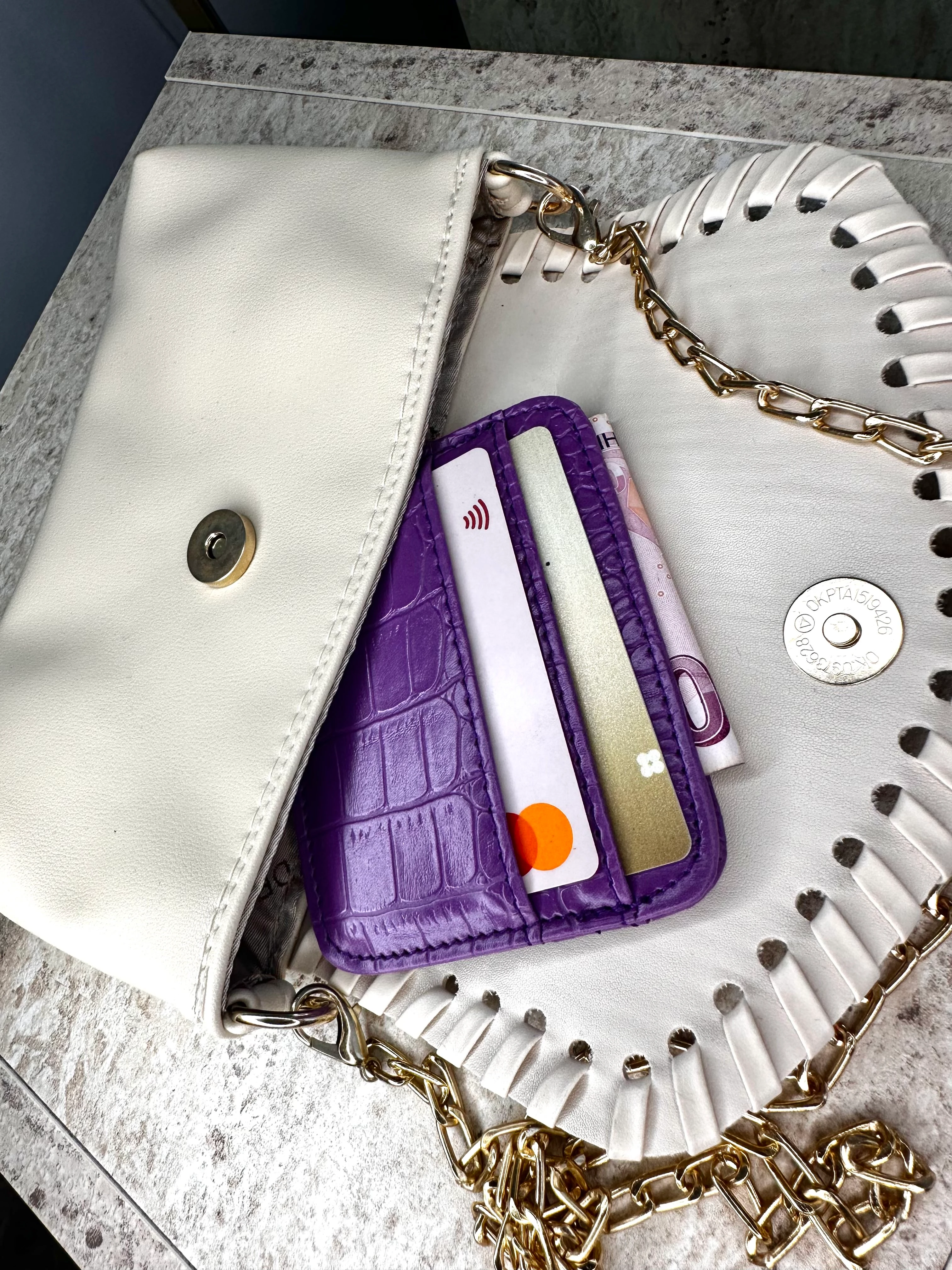 Dokulu Suni Deri, Kartlık - Kağıt Para Bölmeli Unisex Kartlık - Lila