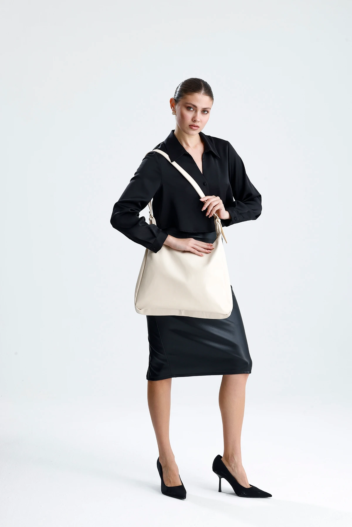 Luvin Salaş Kadın Omuz, Kol ve El Çantası - Krem