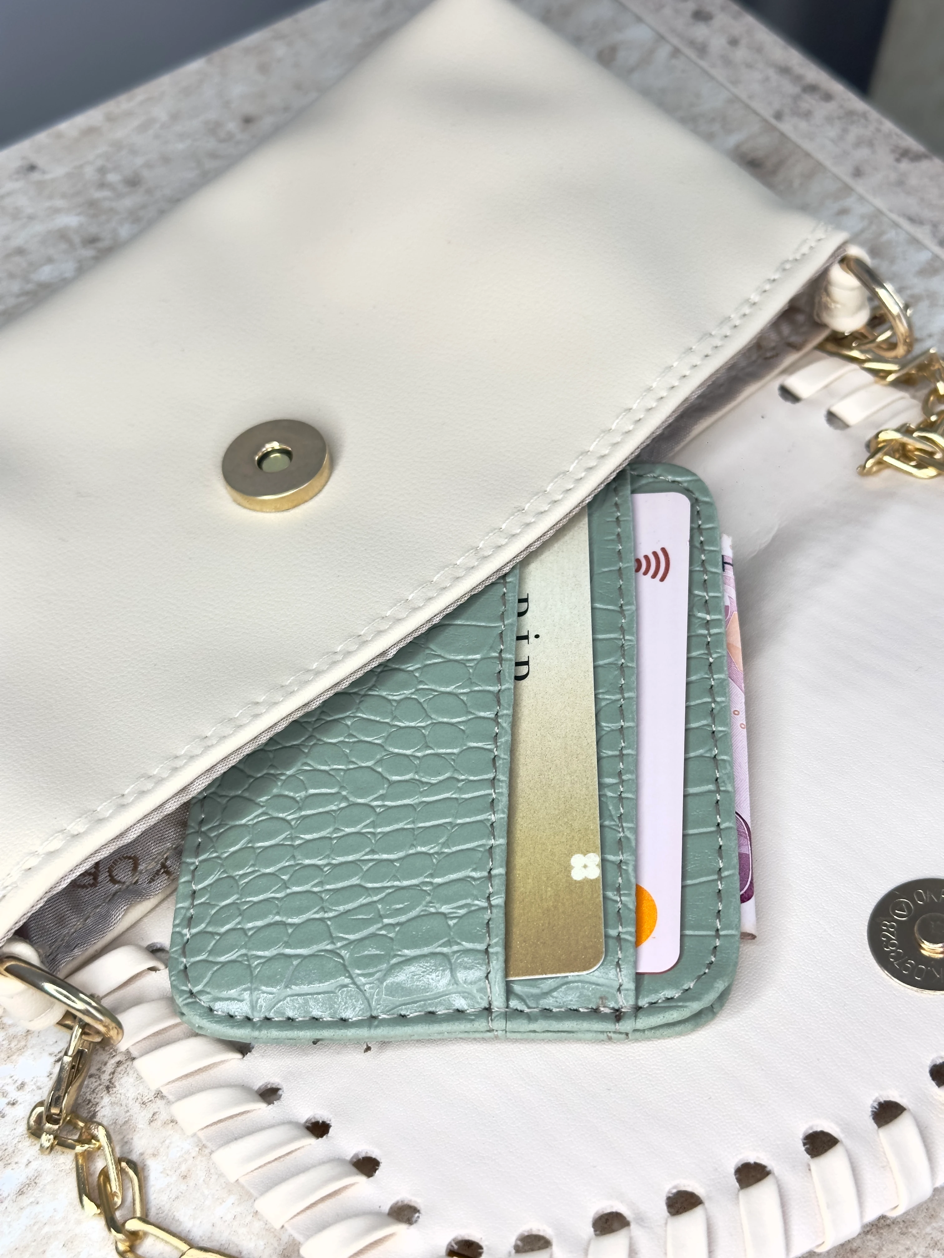 Dokulu Suni Deri, Kartlık - Kağıt Para Bölmeli Unisex Kartlık - Su Yeşili