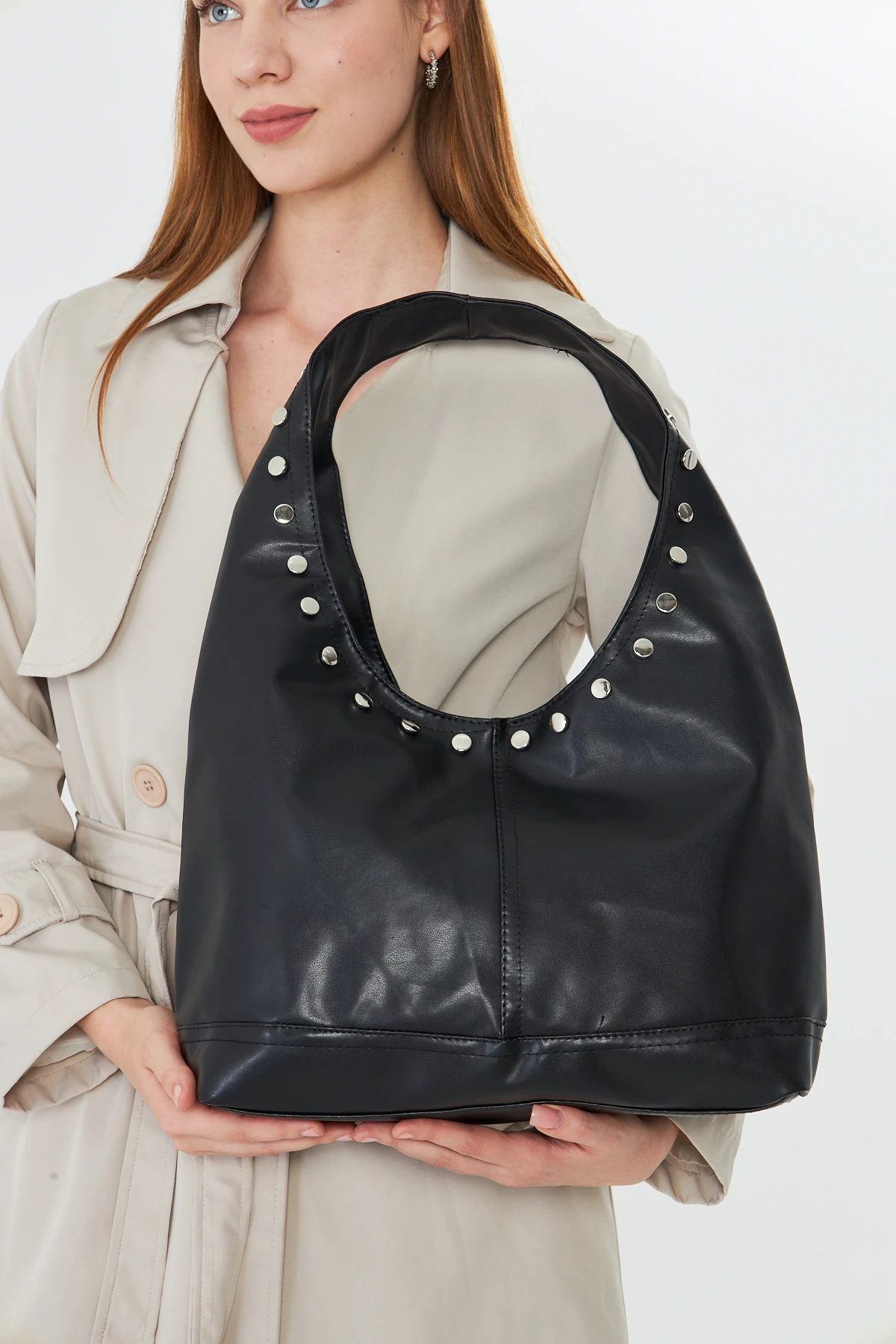 Siena Geniş Salaş Zımbalı Kadın Omuz, Kol ve El Çantası - Siyah