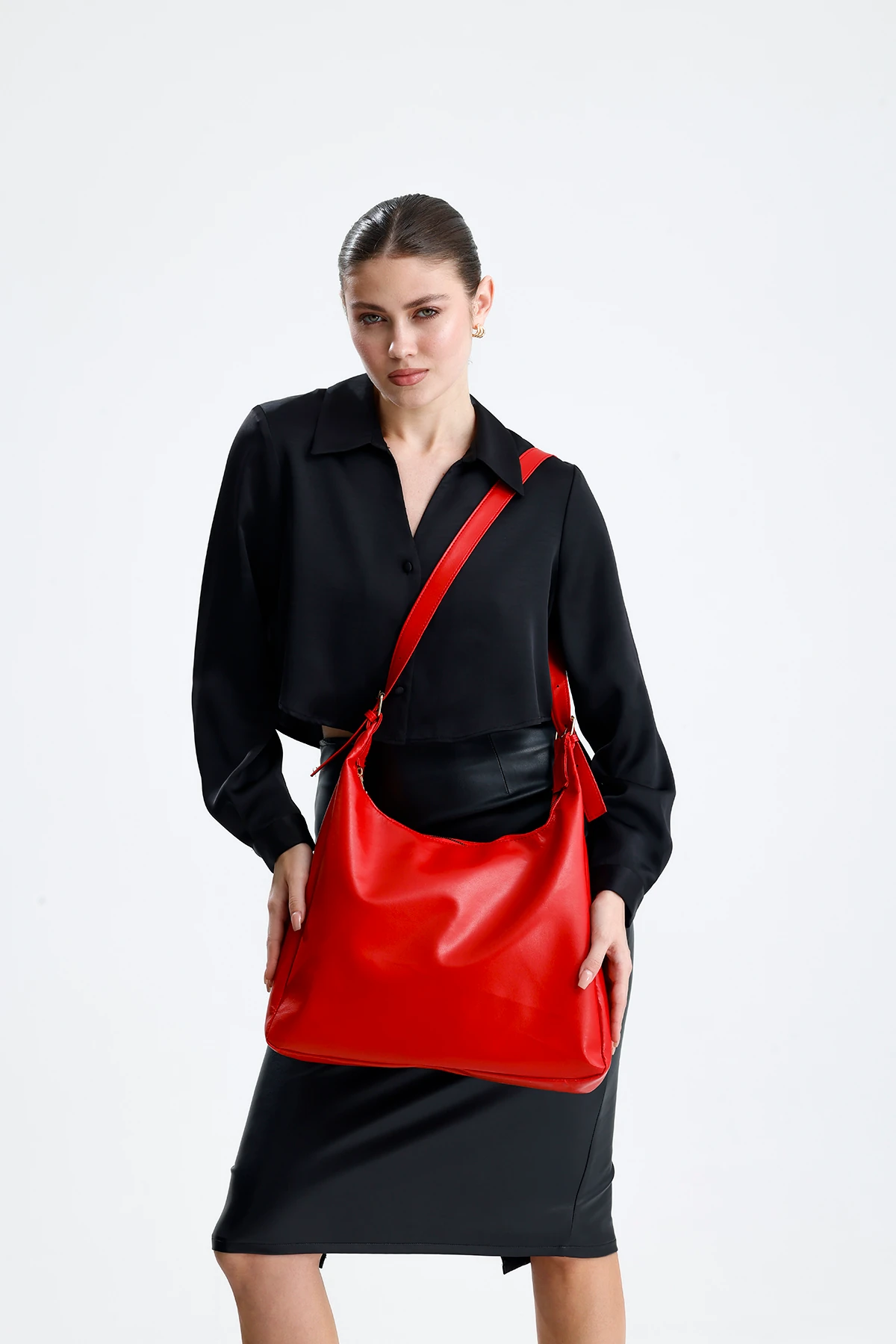 Luvin Salaş Kadın Omuz, Kol ve El Çantası - Kırmızı