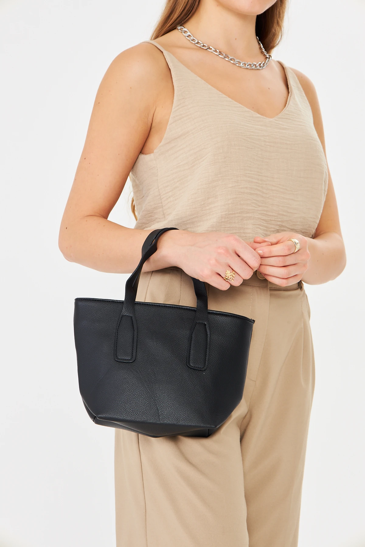 Besti Uzun Askılı Çapraz Çanta - Siyah