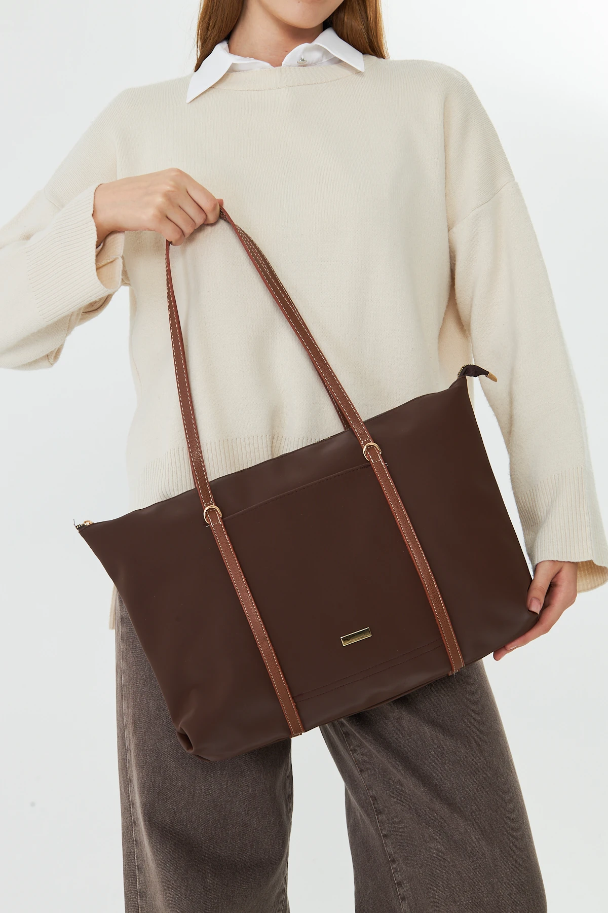 Isola Büyük Boy Şeritli Kadın Omuz, Kol ve El Çantası - Kahverengi