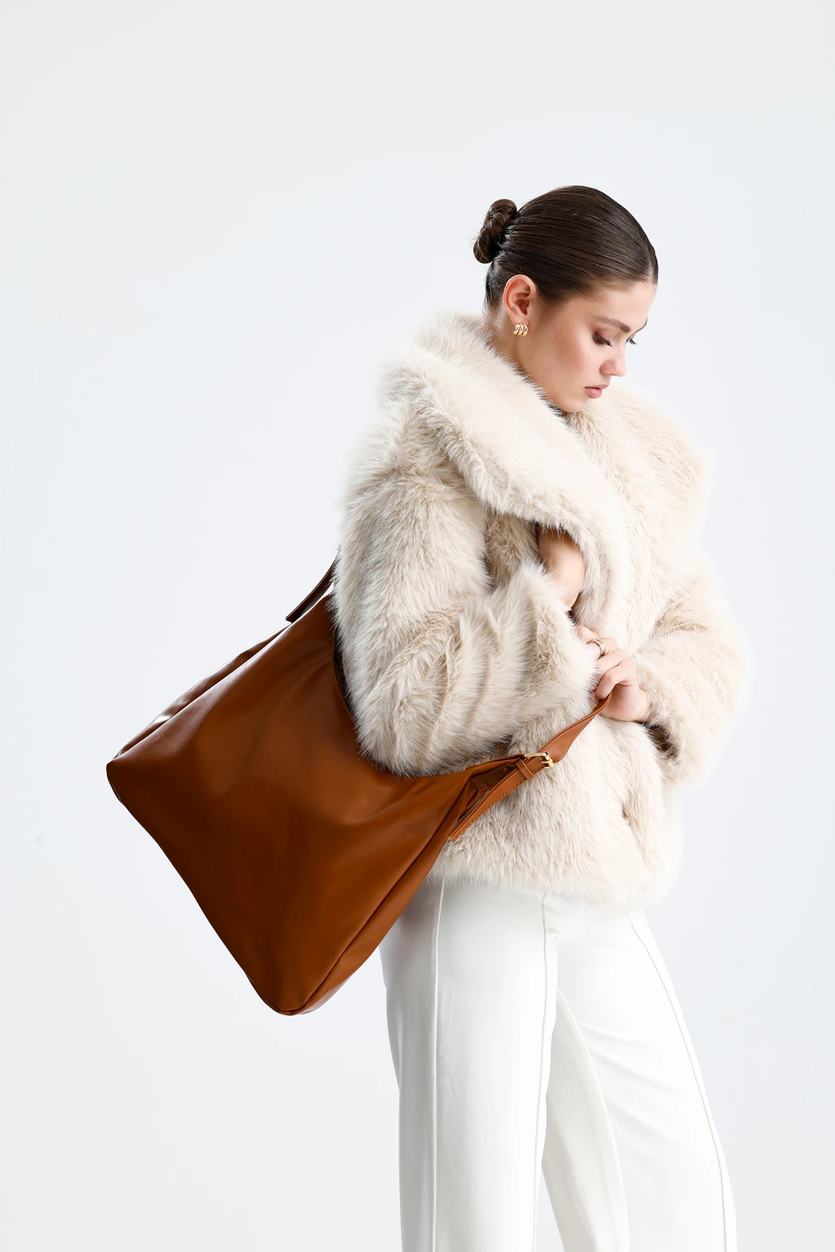 Luvin Salaş Kadın Omuz, Kol ve El Çantası - Taba