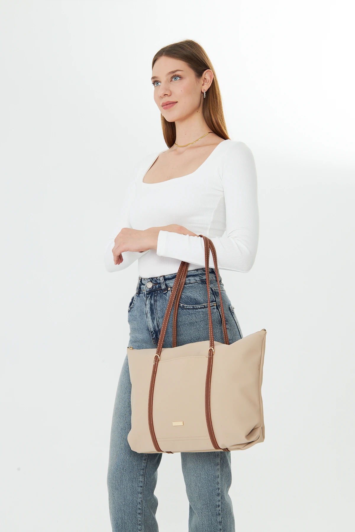 Isola Büyük Boy Şeritli Kadın Omuz, Kol ve El Çantası - Bej