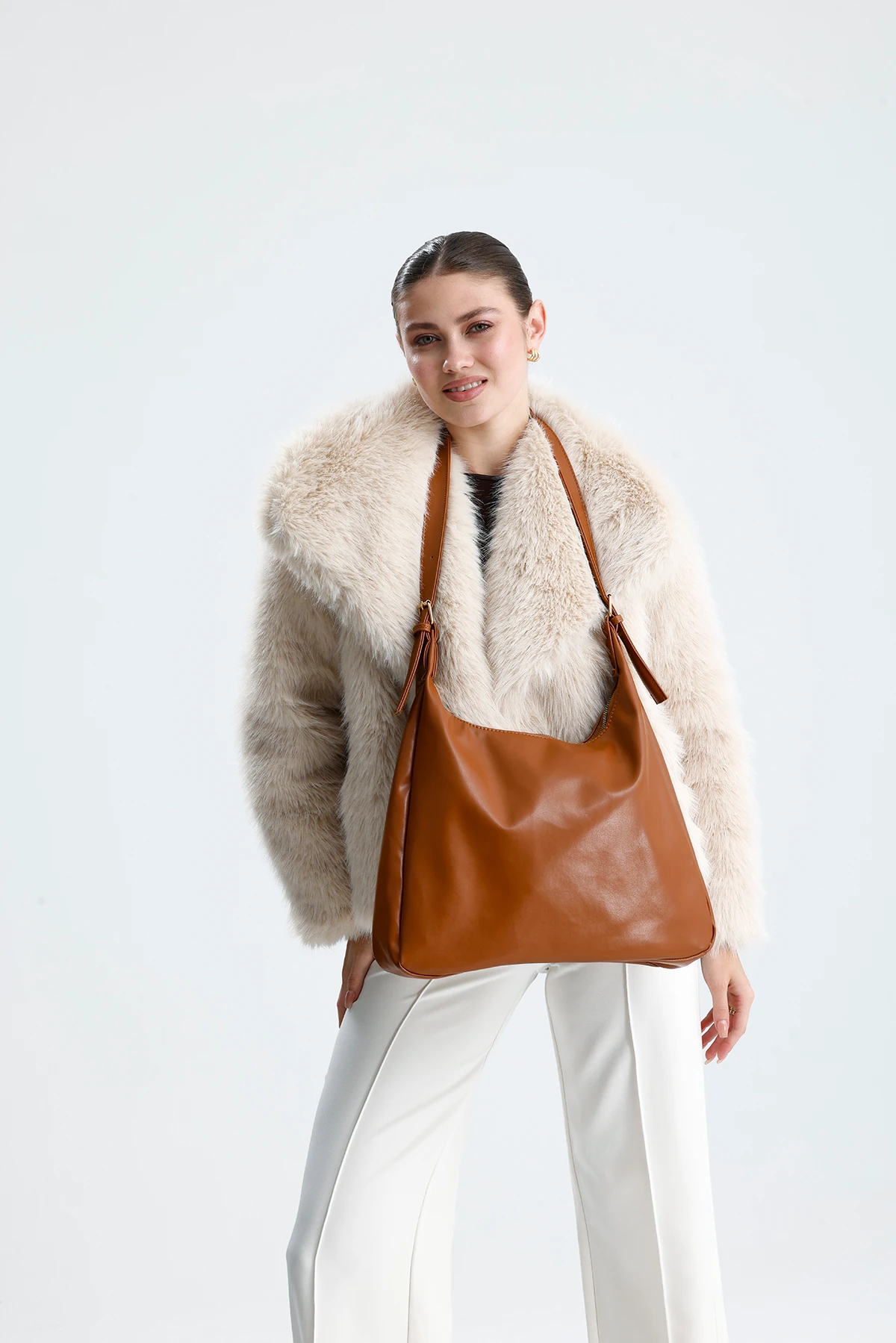 Luvin Salaş Kadın Omuz, Kol ve El Çantası - Taba