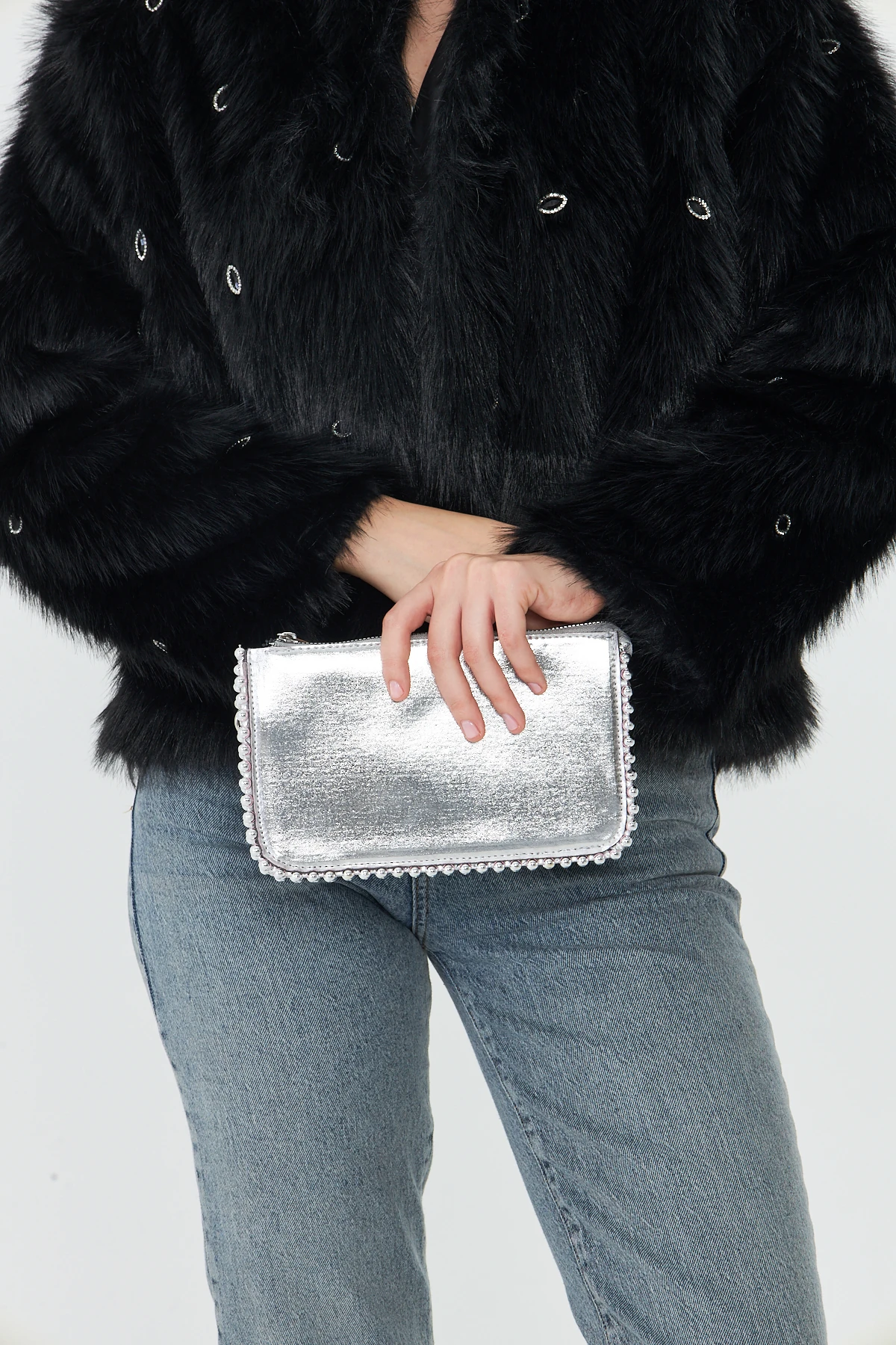 Feyora Zincir Askılı Boncuklu Kadın Omuz, Kol ve El Çantası - Gümüş