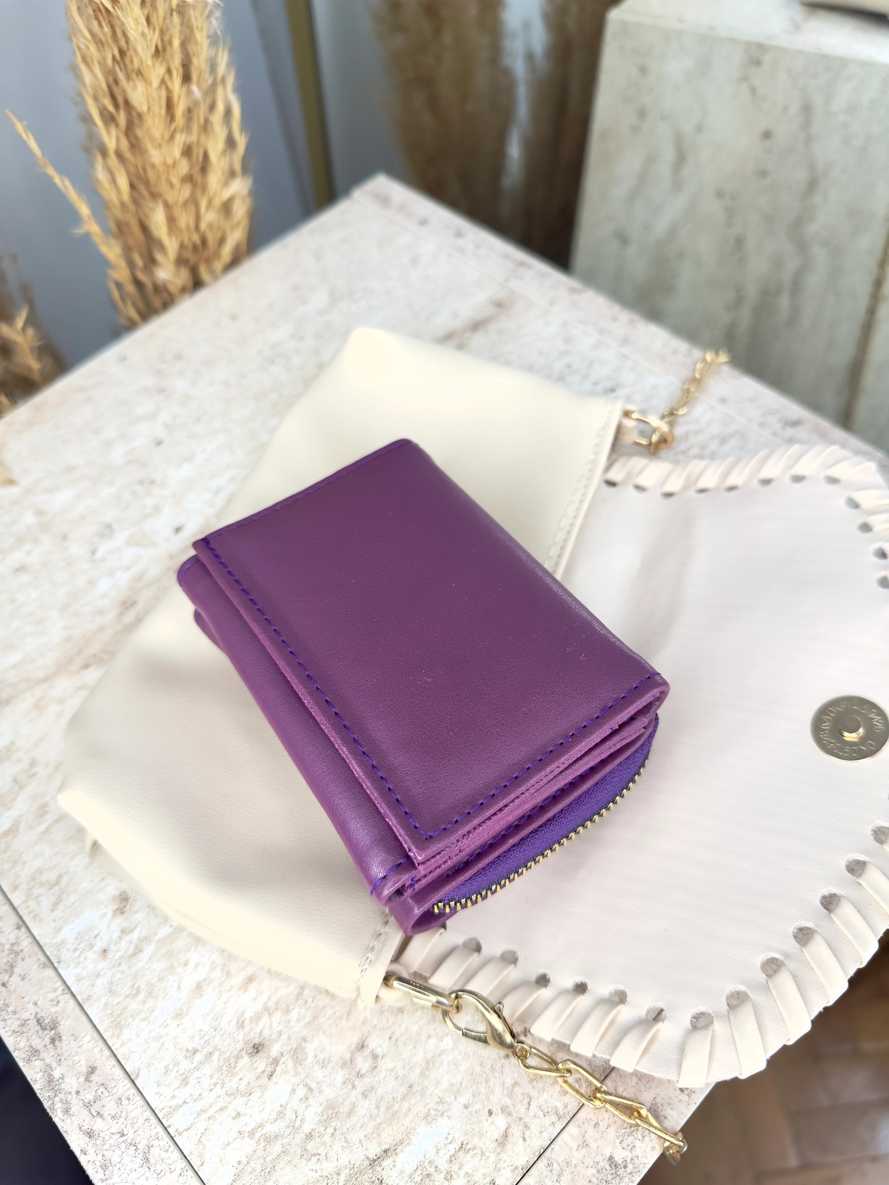 Suni Deri Kadın Orta Boy Çıtçıtlı Cüzdan- Kağıt ve Bozuk Para Bölmeli - Lila