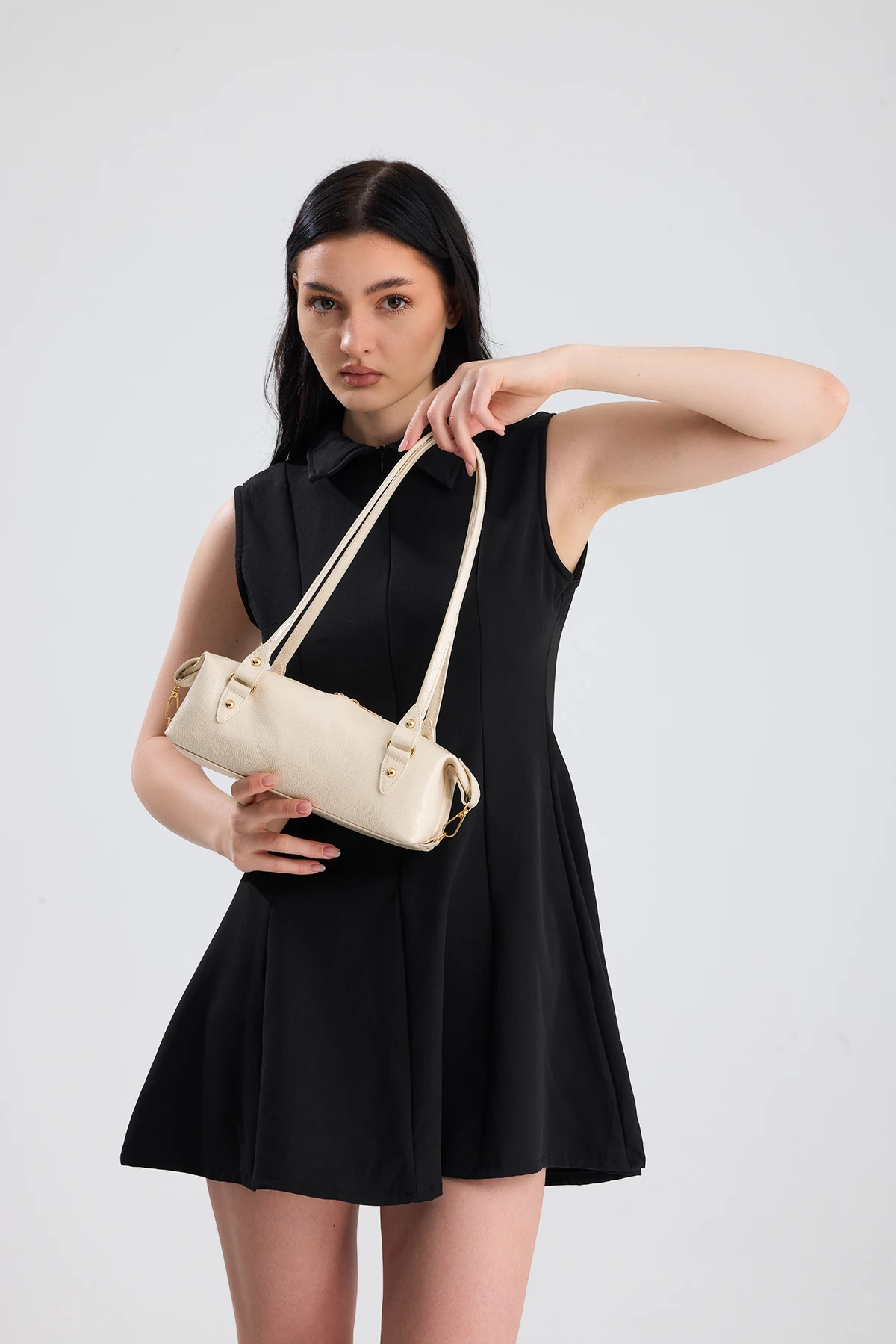 Olivra Toka Detaylı Mini Kadın Omuz, Kol ve El Çantası - Bej