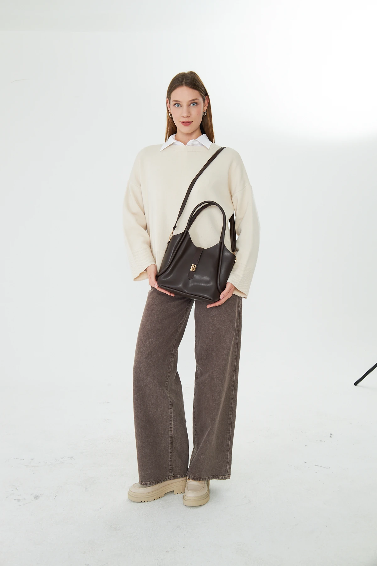 Arlina Çapraz Askılı Yavrulu Kadın Omuz, Kol ve El Çantası - Kahverengi