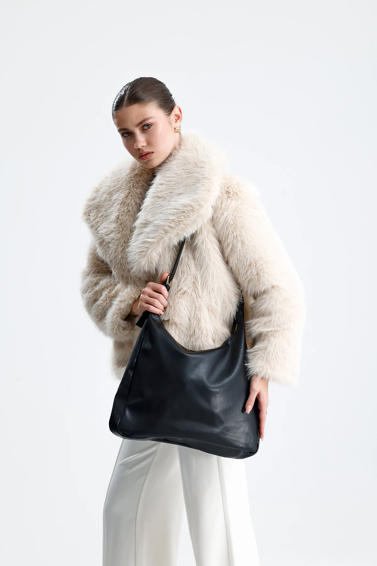 Luvin Salaş Kadın Omuz, Kol ve El Çantası - Siyah