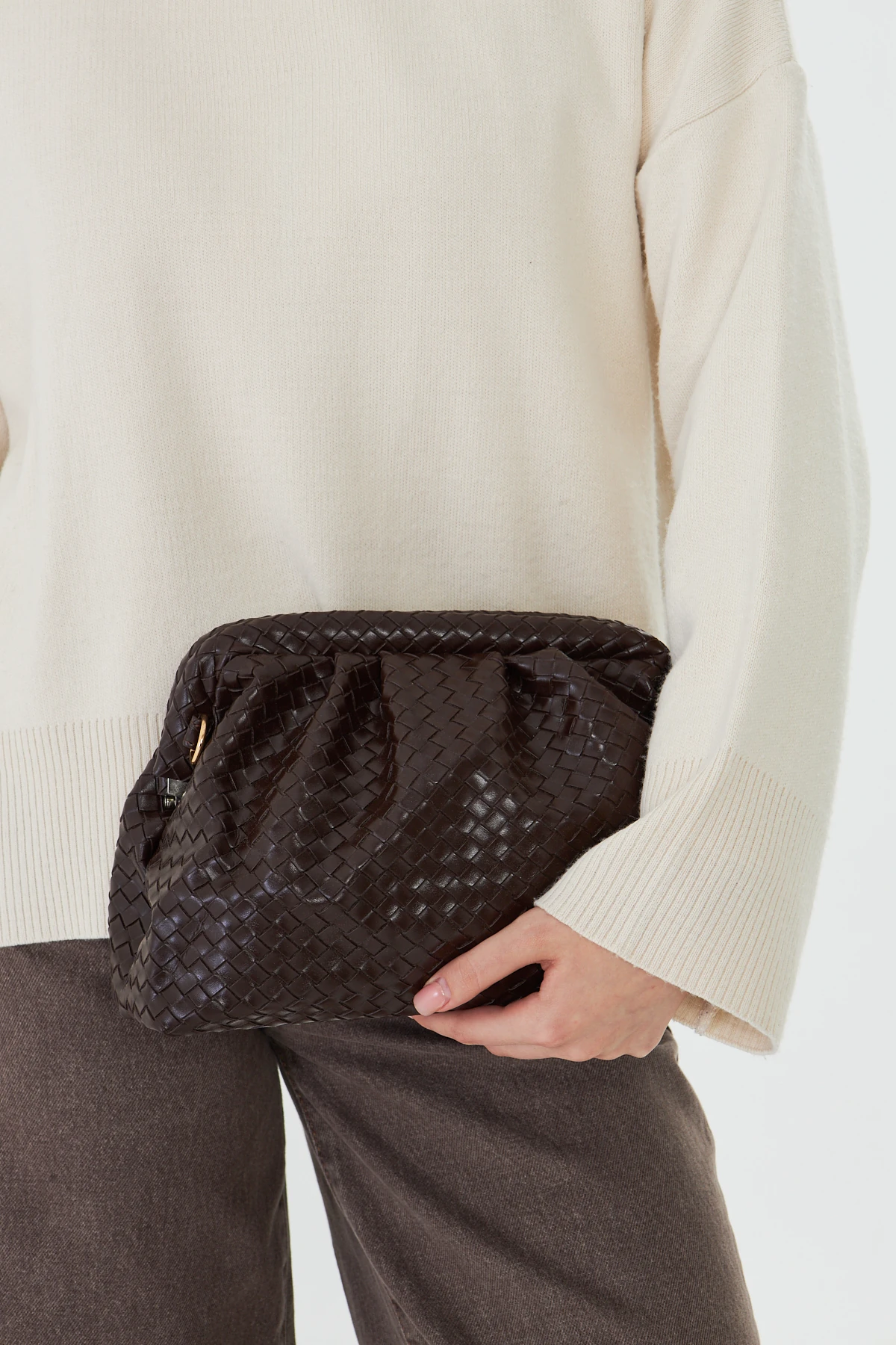 Liora Örgü Detaylı Portföy Kadın Omuz, Kol ve El Çantası - Kahverengi